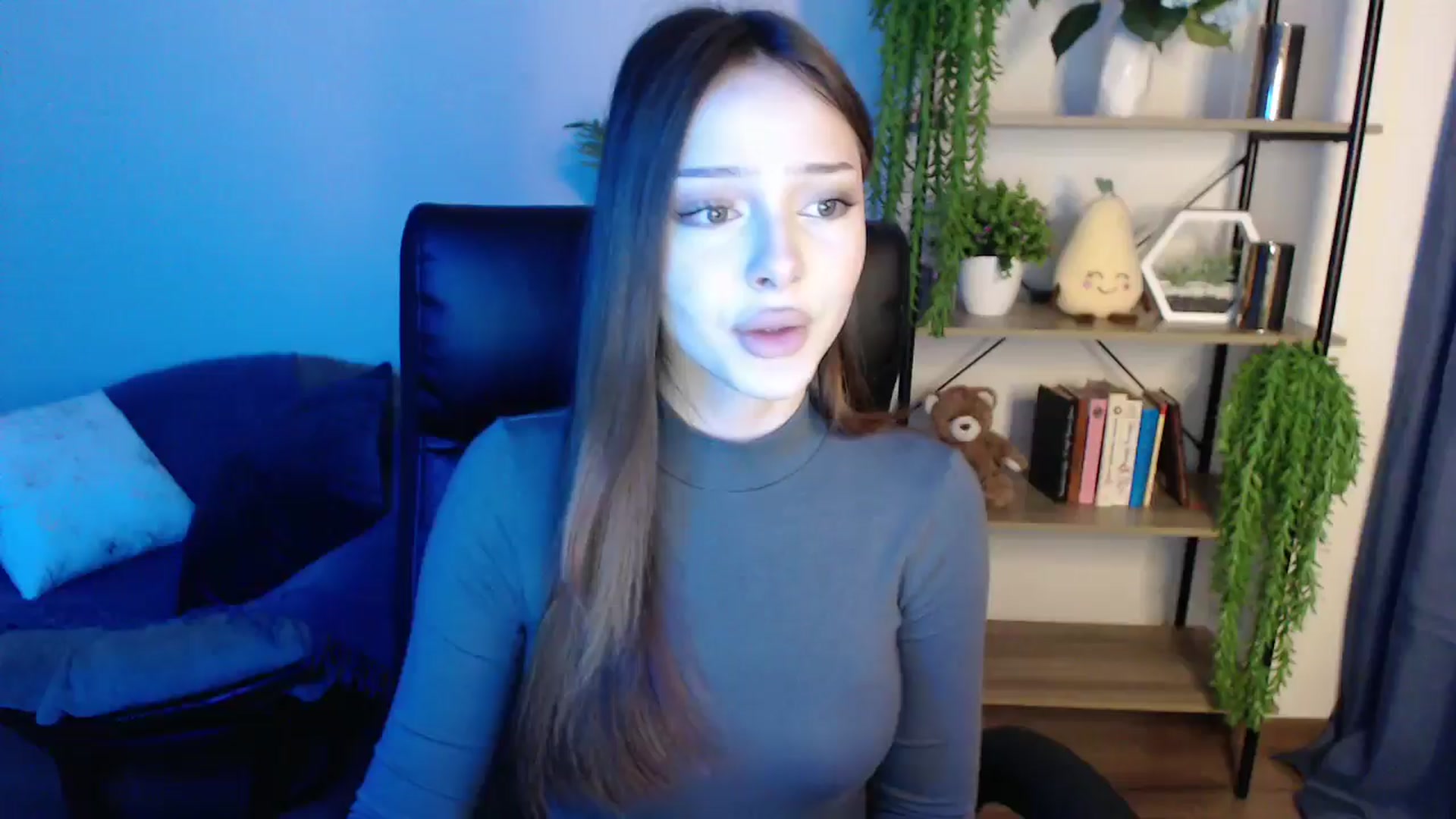 Gallery image thumbnail from KateManelli's myfreecams stream on, 03/03/2025, 09:35 image 1 of 20