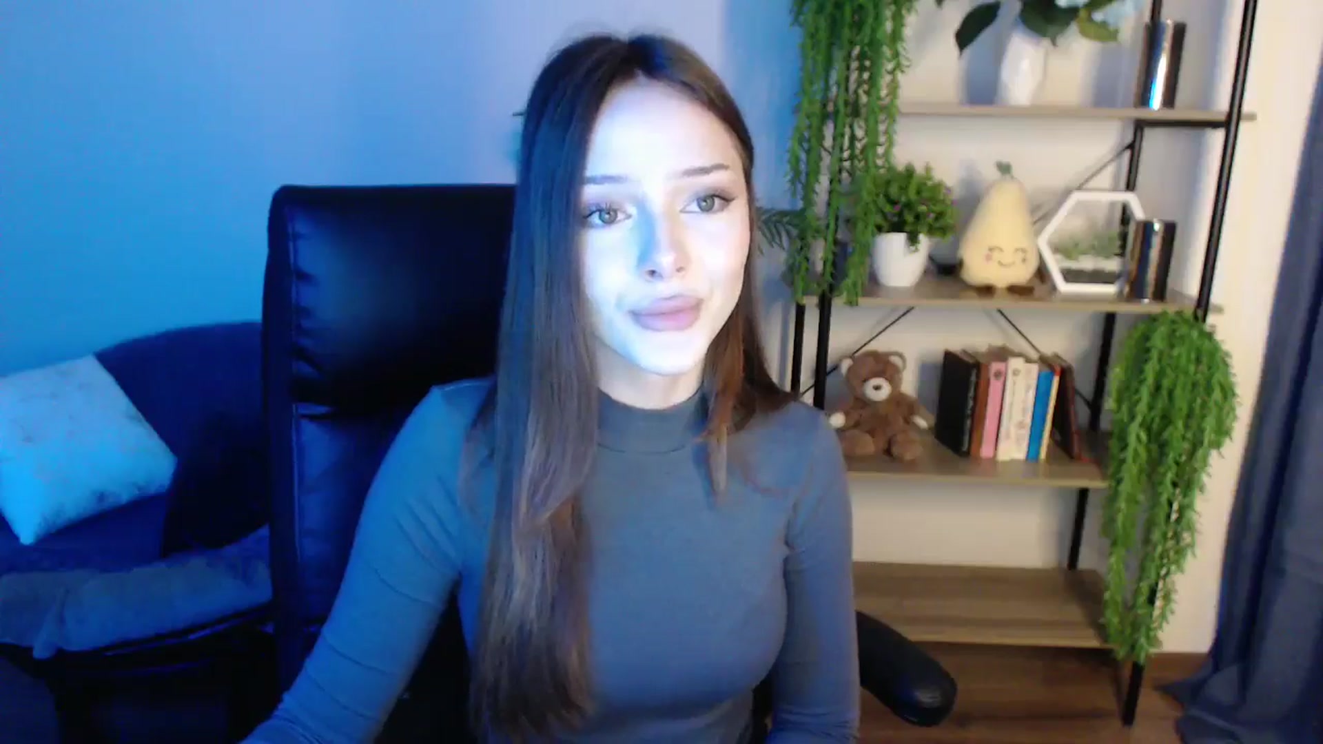 Gallery image thumbnail from KateManelli's myfreecams stream on, 03/03/2025, 09:35 image 9 of 20