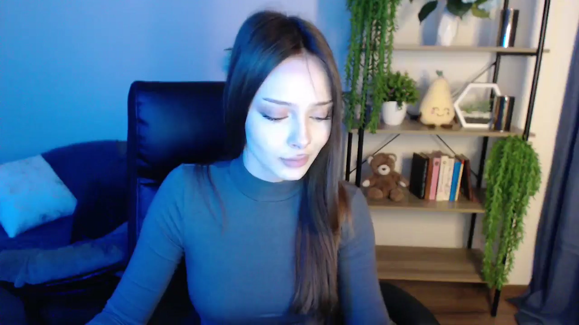 Gallery image thumbnail from KateManelli's myfreecams stream on, 03/03/2025, 10:27 image 7 of 20