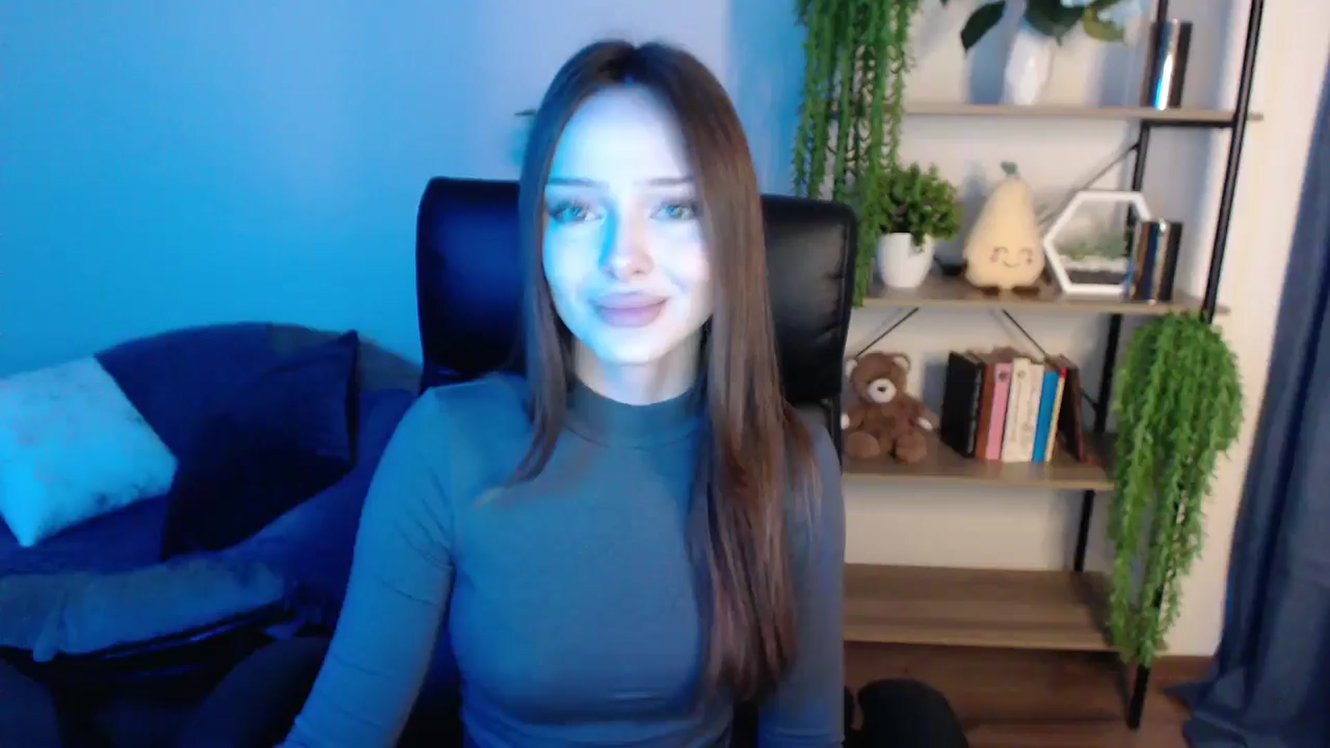 Gallery image thumbnail from KateManelli's myfreecams stream on, 03/03/2025, 10:27 image 17 of 20