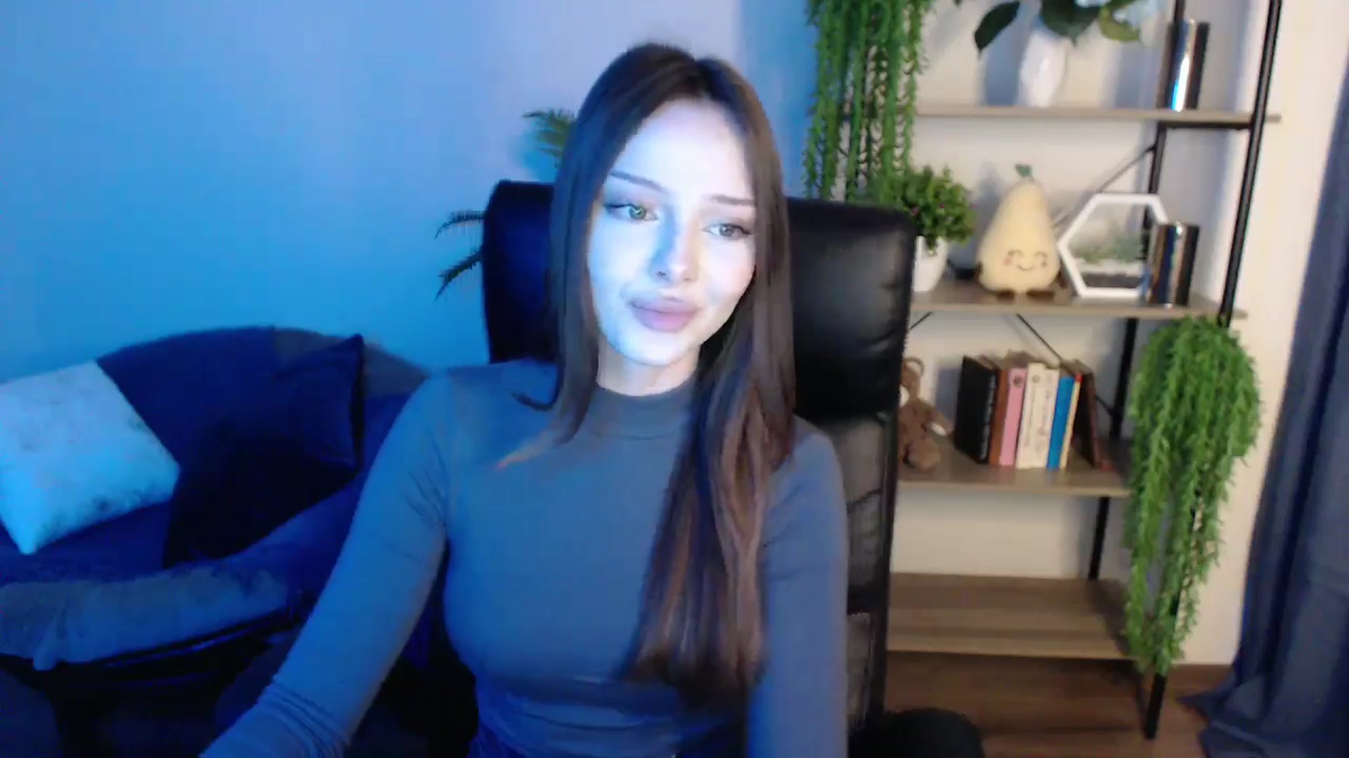 Gallery image thumbnail from KateManelli's myfreecams stream on, 03/03/2025, 10:27 image 18 of 20