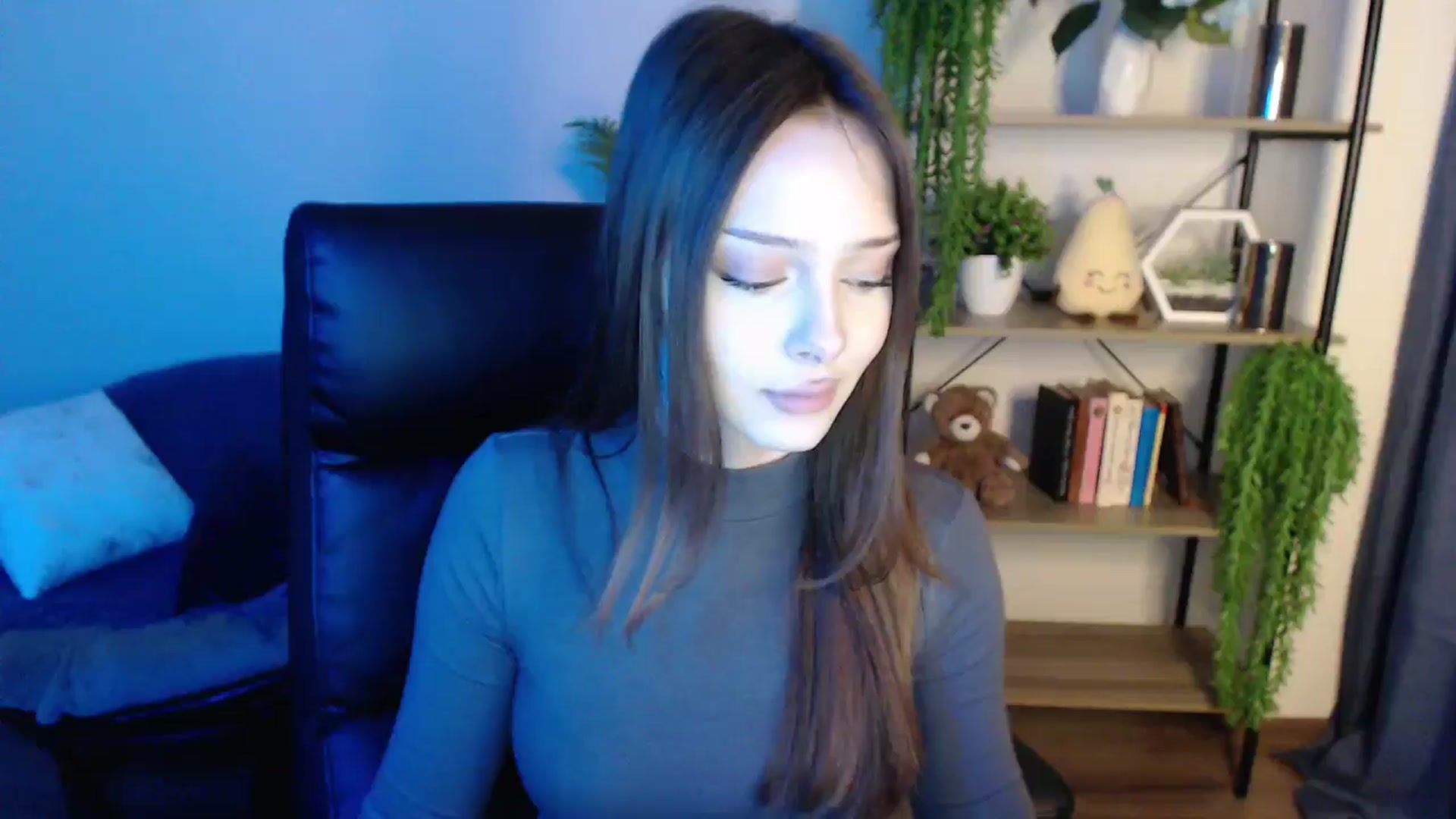 Gallery image thumbnail from KateManelli's myfreecams stream on, 03/03/2025, 10:27 image 4 of 20