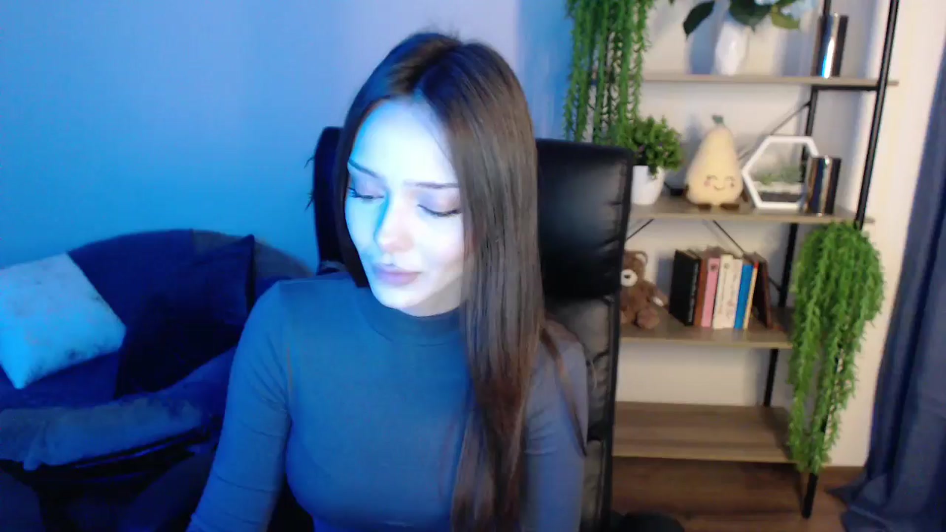 Gallery image thumbnail from KateManelli's myfreecams stream on, 03/03/2025, 10:27 image 20 of 20