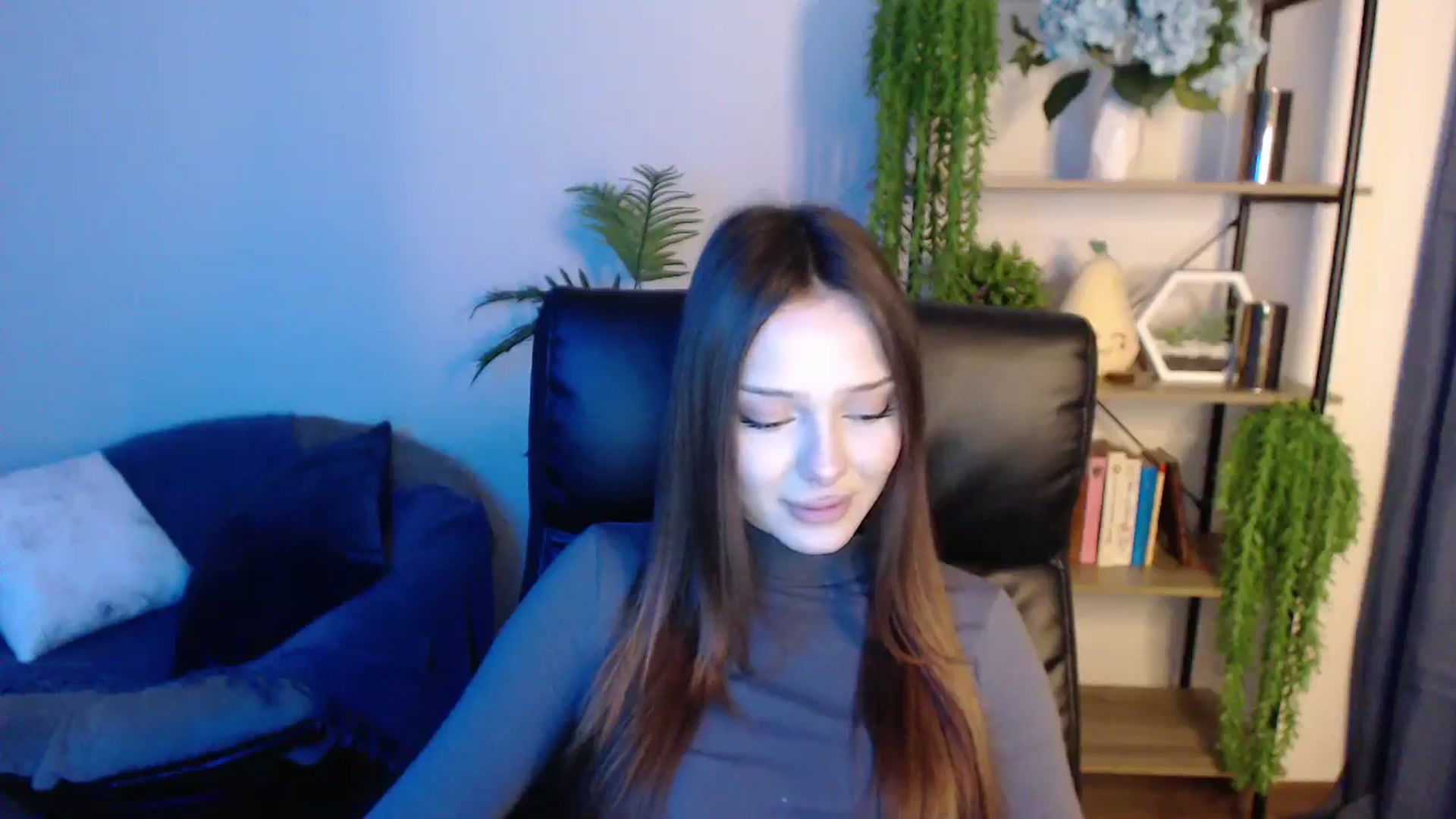 Gallery image thumbnail from KateManelli's myfreecams stream on, 03/03/2025, 13:39 image 2 of 20