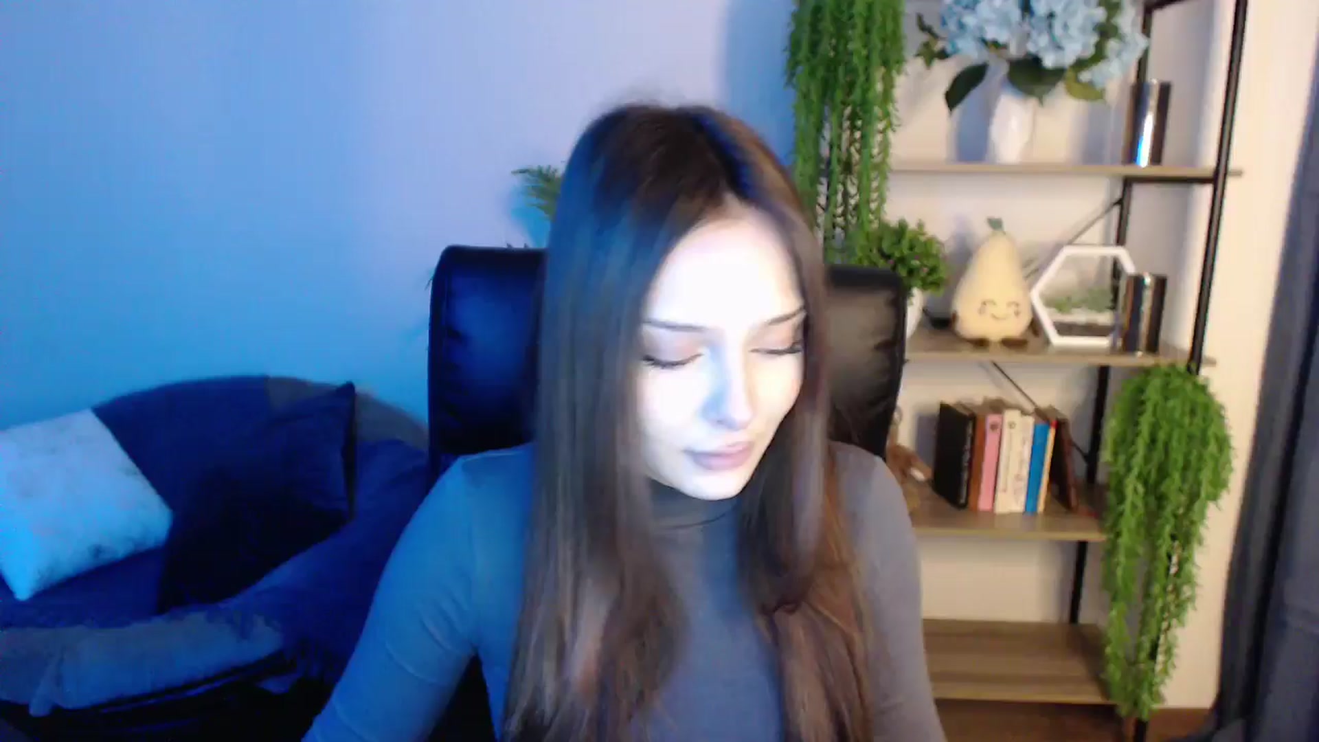 Gallery image thumbnail from KateManelli's myfreecams stream on, 03/03/2025, 13:39 image 1 of 20