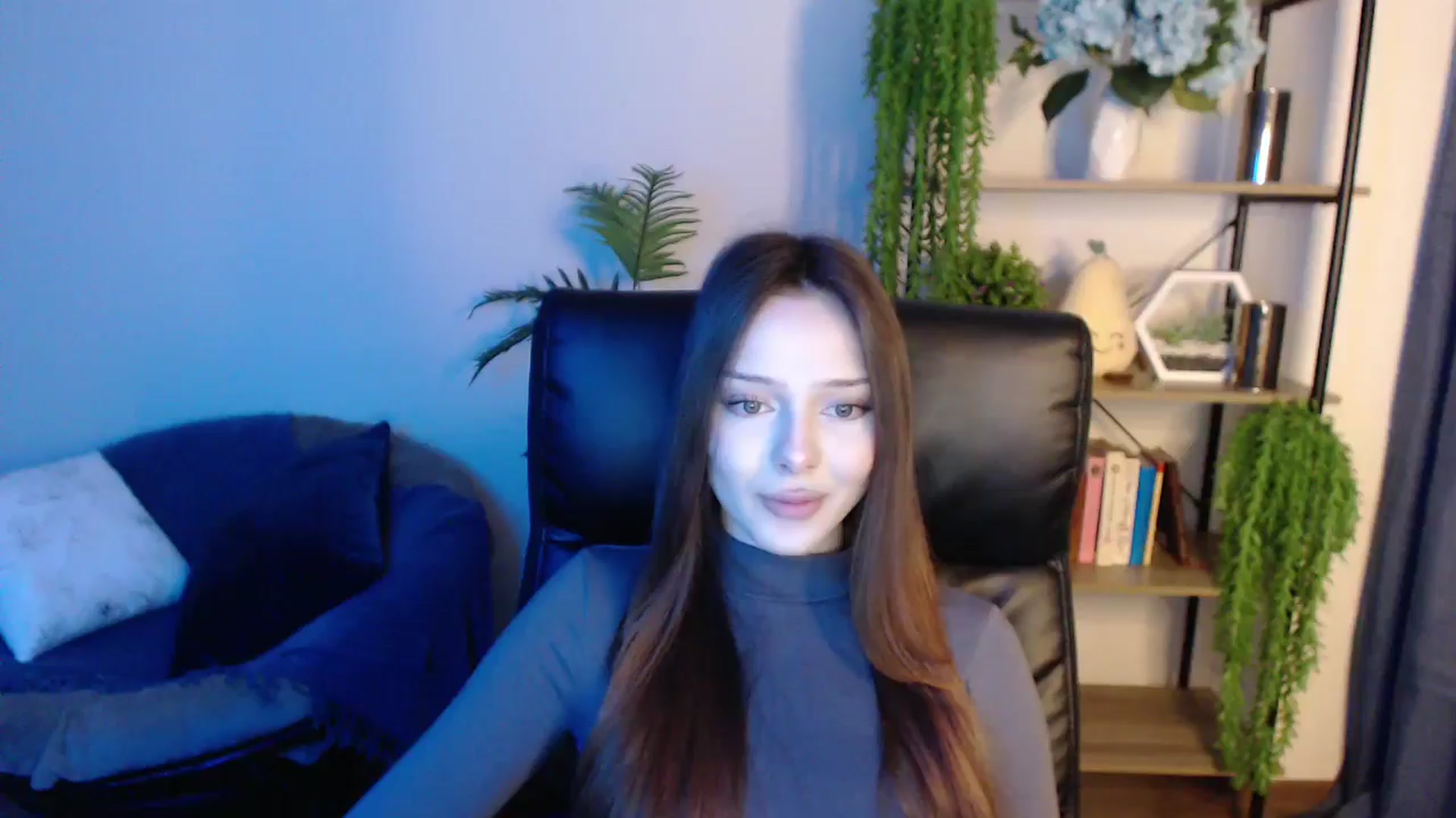 Gallery image thumbnail from KateManelli's myfreecams stream on, 03/03/2025, 13:39 image 15 of 20
