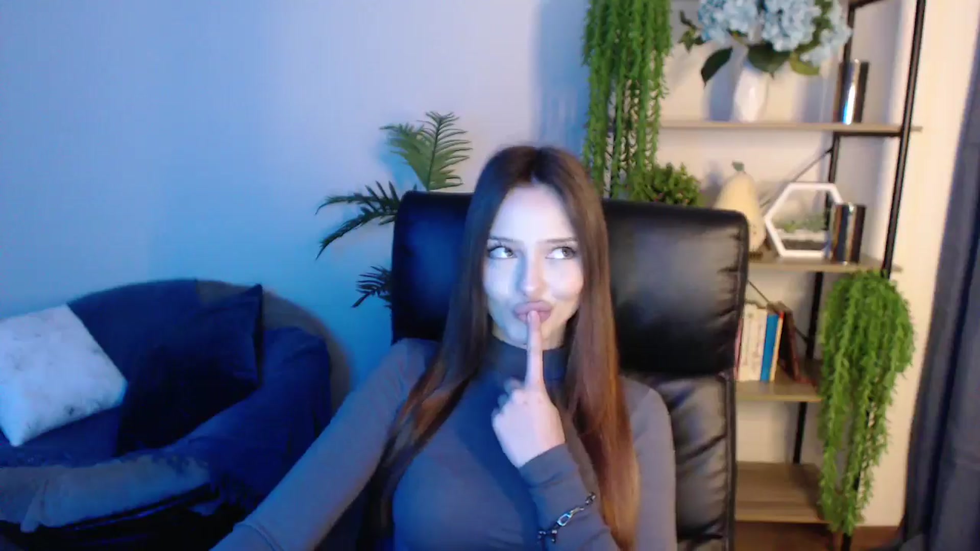 Gallery image thumbnail from KateManelli's myfreecams stream on, 03/03/2025, 13:39 image 20 of 20