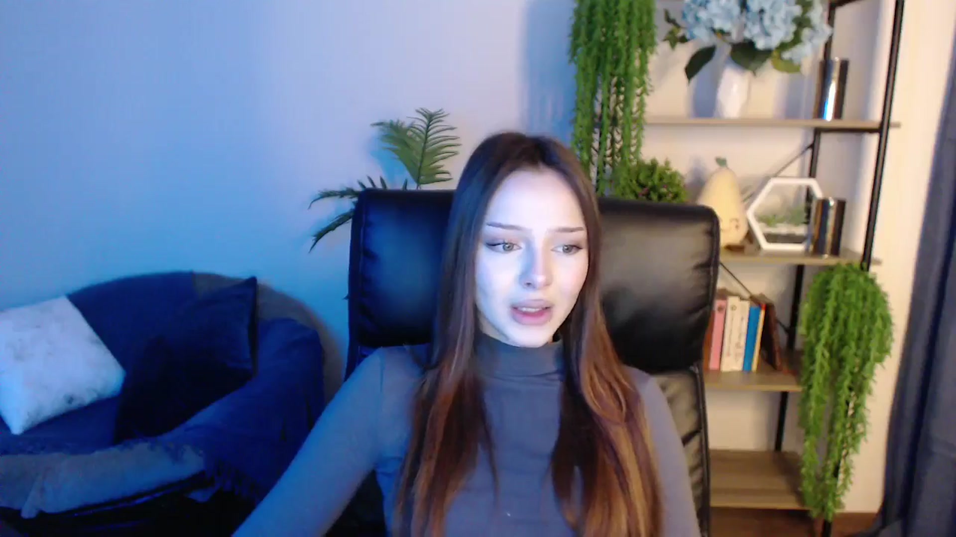 Gallery image thumbnail from KateManelli's myfreecams stream on, 03/03/2025, 13:39 image 3 of 20