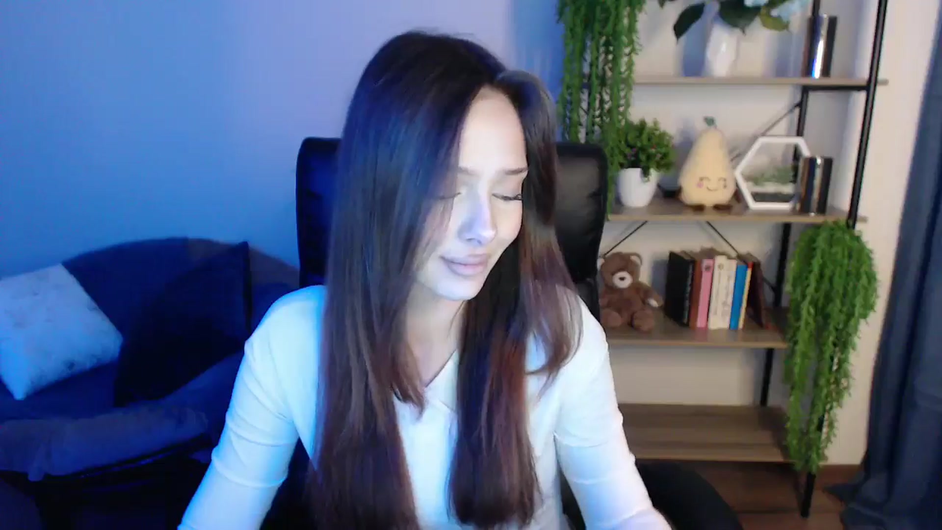 Gallery image thumbnail from KateManelli's myfreecams stream on, 03/04/2025, 09:50 image 13 of 20