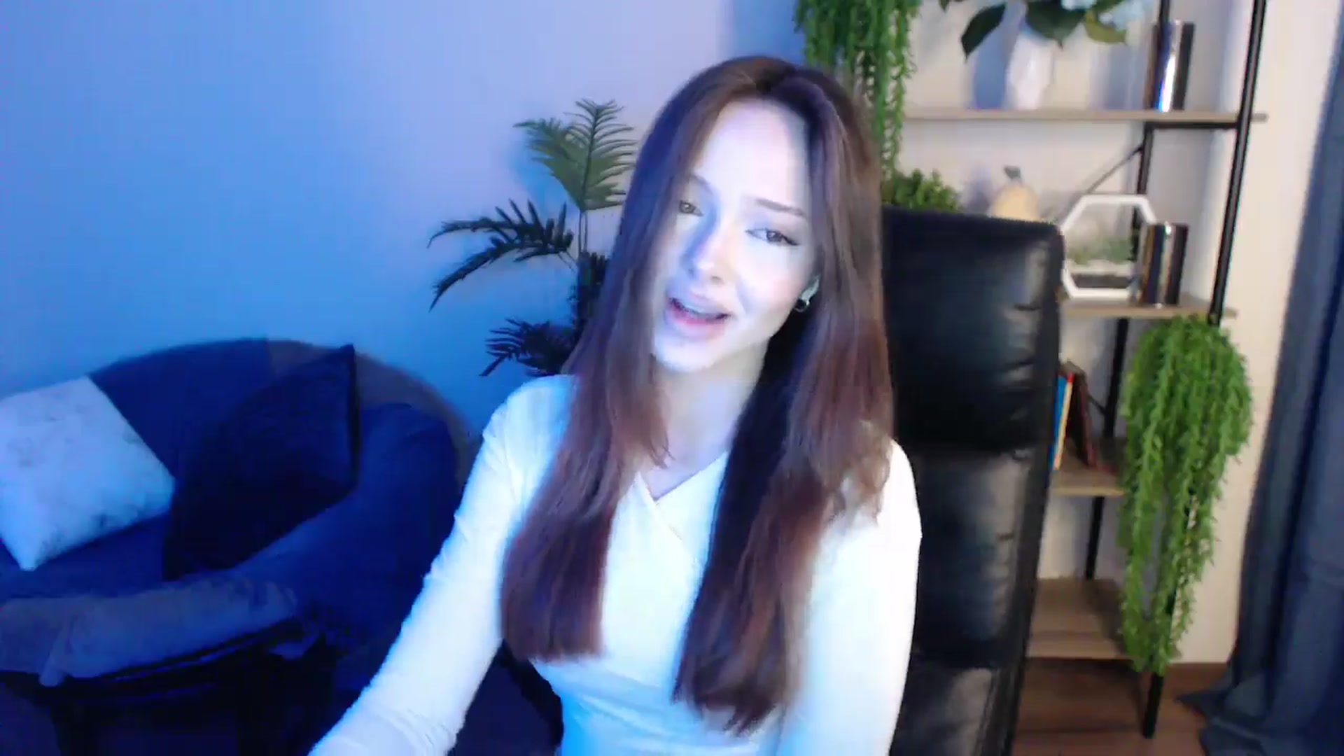Gallery image thumbnail from KateManelli's myfreecams stream on, 03/04/2025, 09:50 image 16 of 20