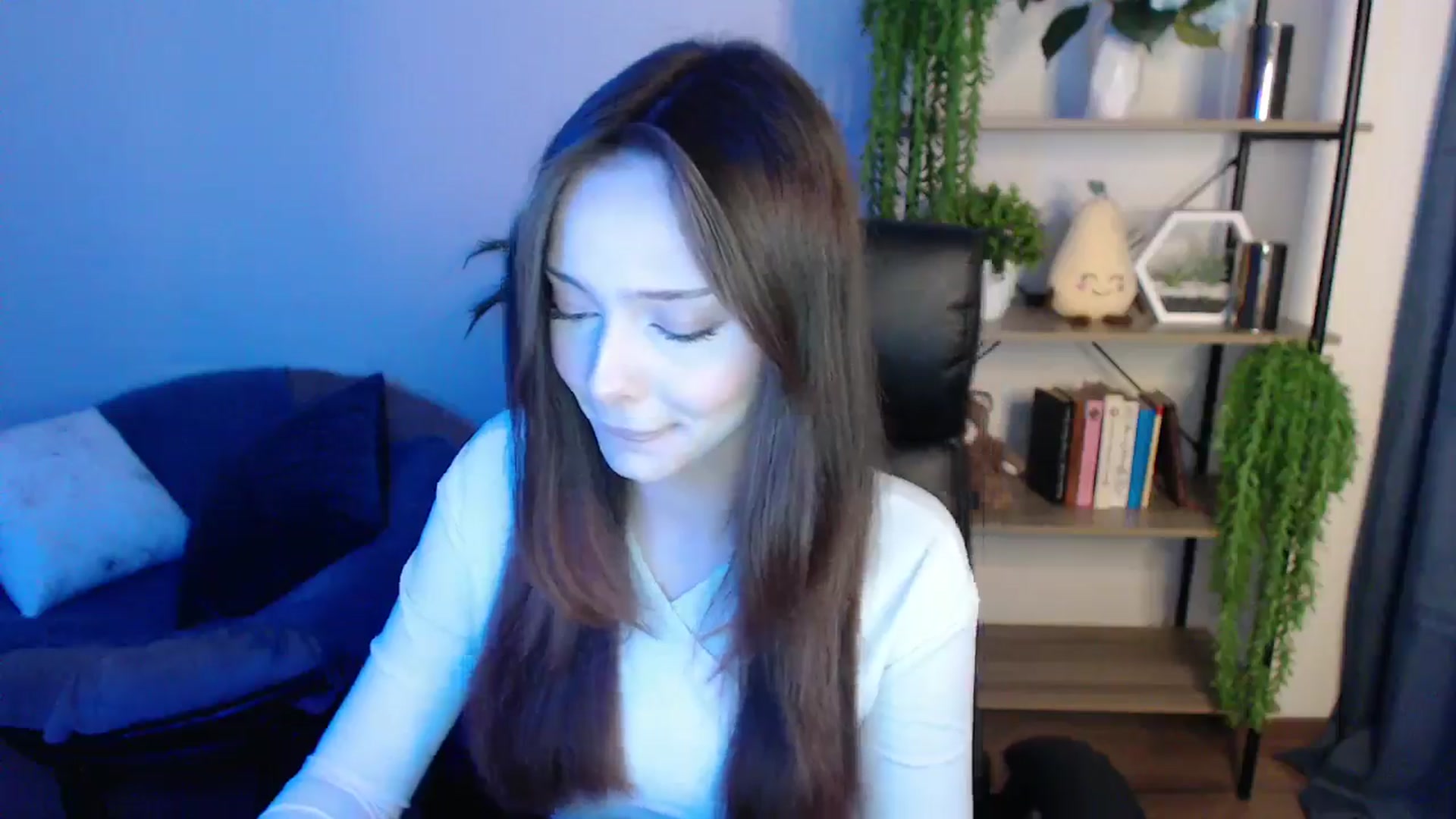 Gallery image thumbnail from KateManelli's myfreecams stream on, 03/04/2025, 09:50 image 14 of 20