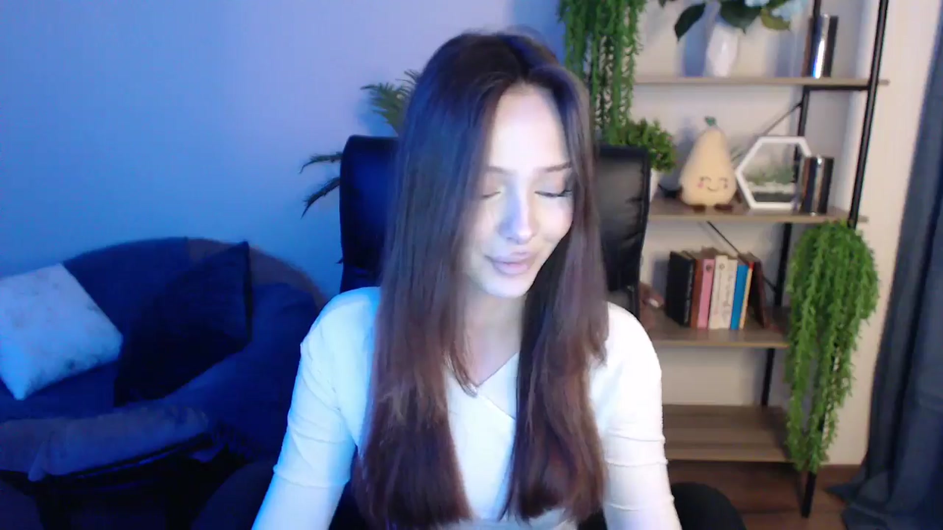 Gallery image thumbnail from KateManelli's myfreecams stream on, 03/04/2025, 09:50 image 17 of 20