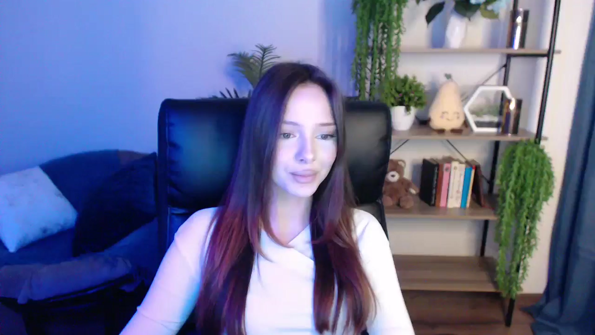 Gallery image thumbnail from KateManelli's myfreecams stream on, 03/04/2025, 11:32 image 17 of 20