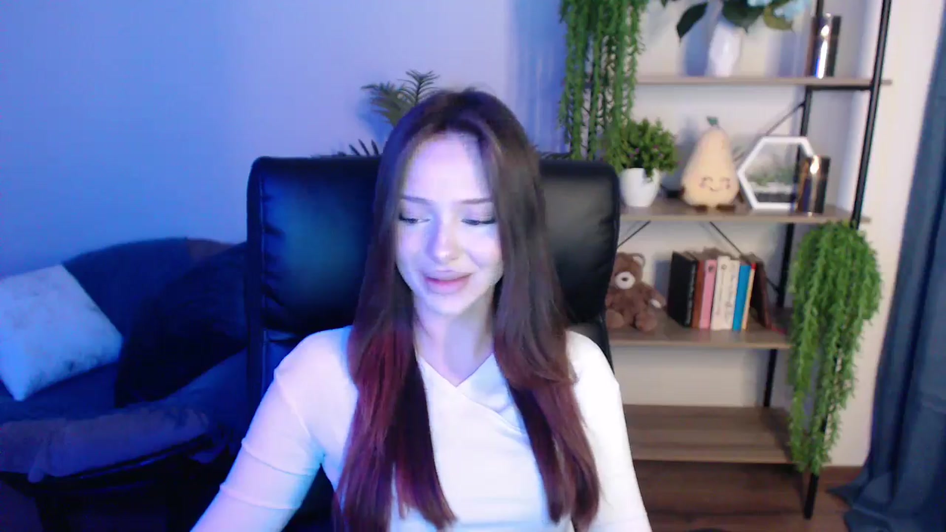 Gallery image thumbnail from KateManelli's myfreecams stream on, 03/04/2025, 11:32 image 5 of 20