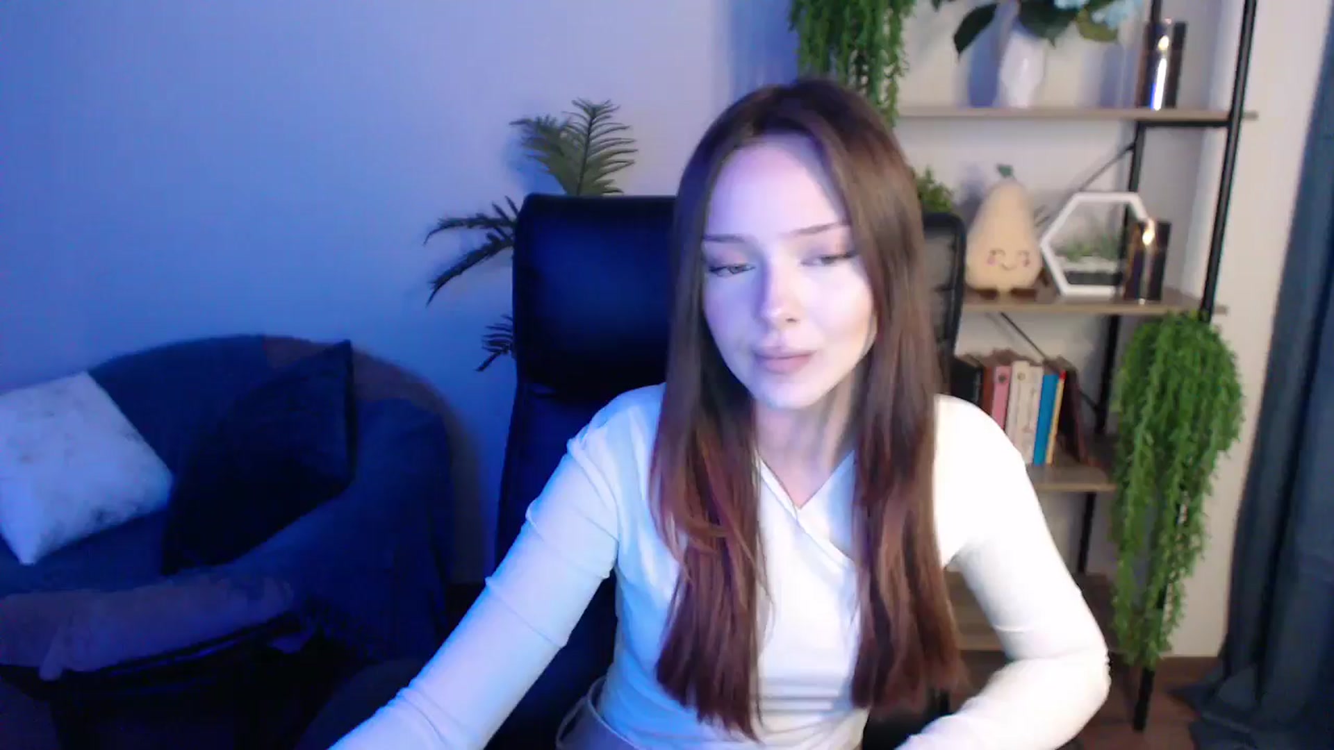 Gallery image thumbnail from KateManelli's myfreecams stream on, 03/04/2025, 13:36 image 3 of 20