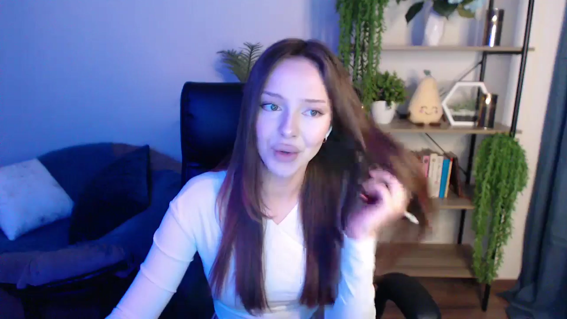 Gallery image thumbnail from KateManelli's myfreecams stream on, 03/04/2025, 13:36 image 20 of 20