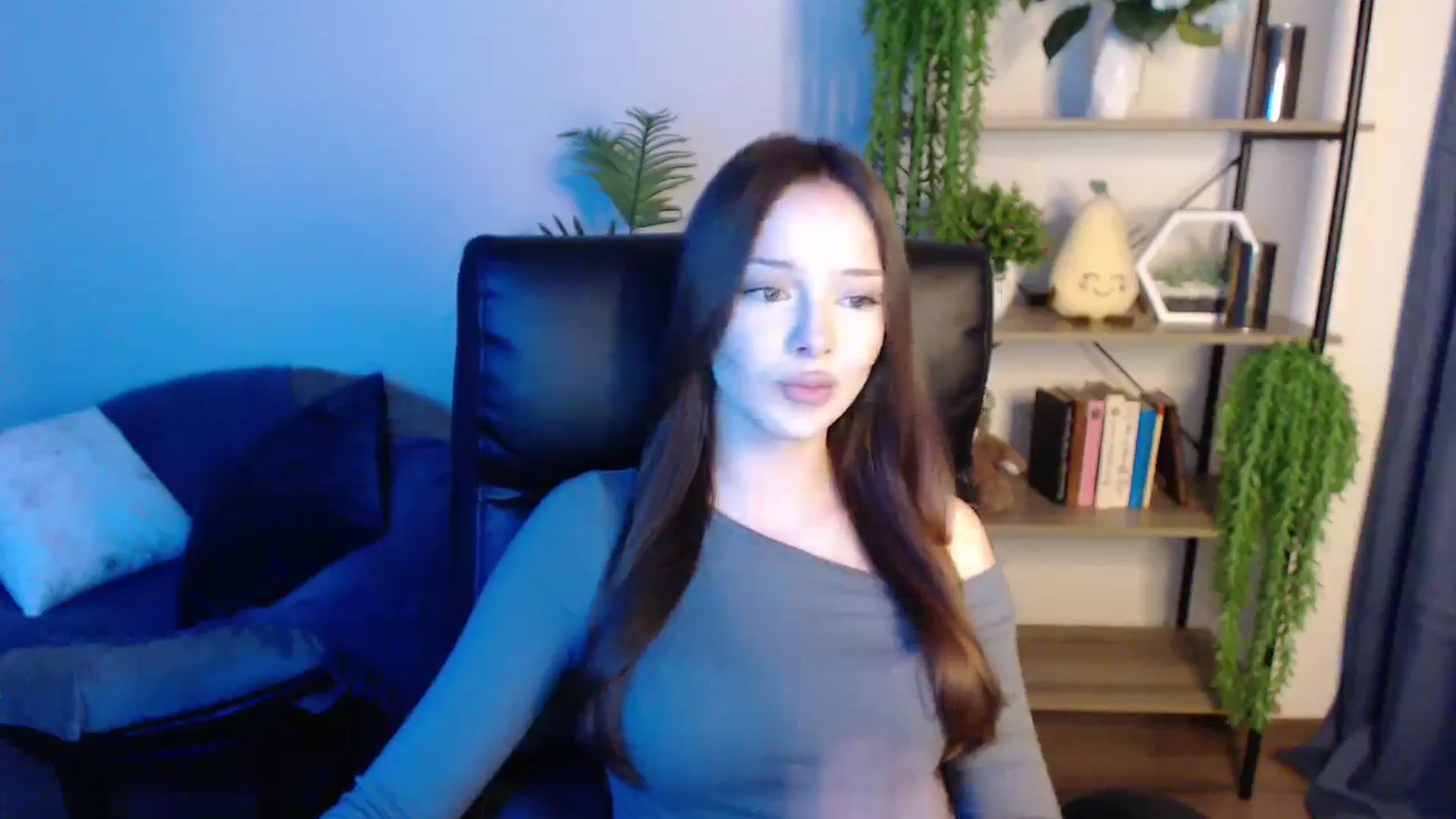Gallery image thumbnail from KateManelli's myfreecams stream on, 03/05/2025, 13:41 image 3 of 20