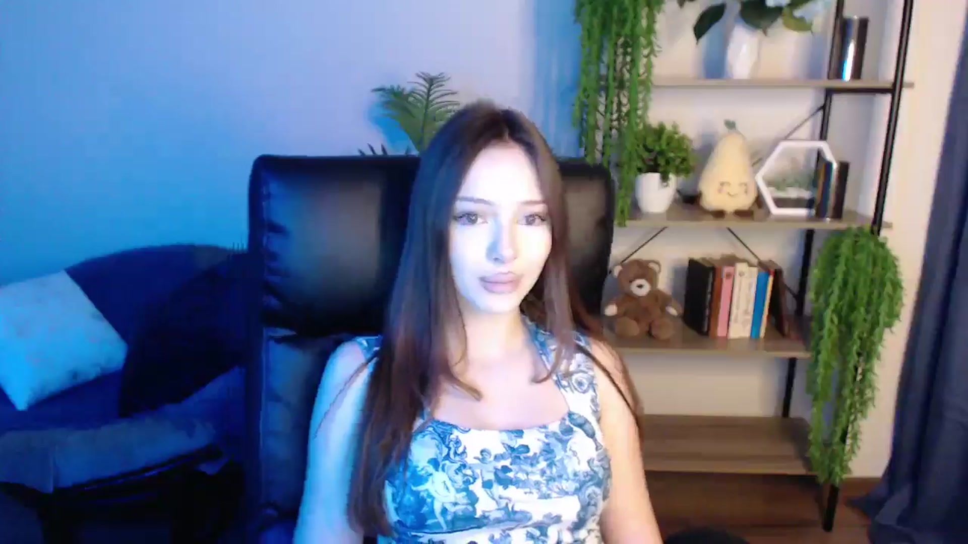 Gallery image thumbnail from KateManelli's myfreecams stream on, 03/07/2025, 09:40 image 5 of 20