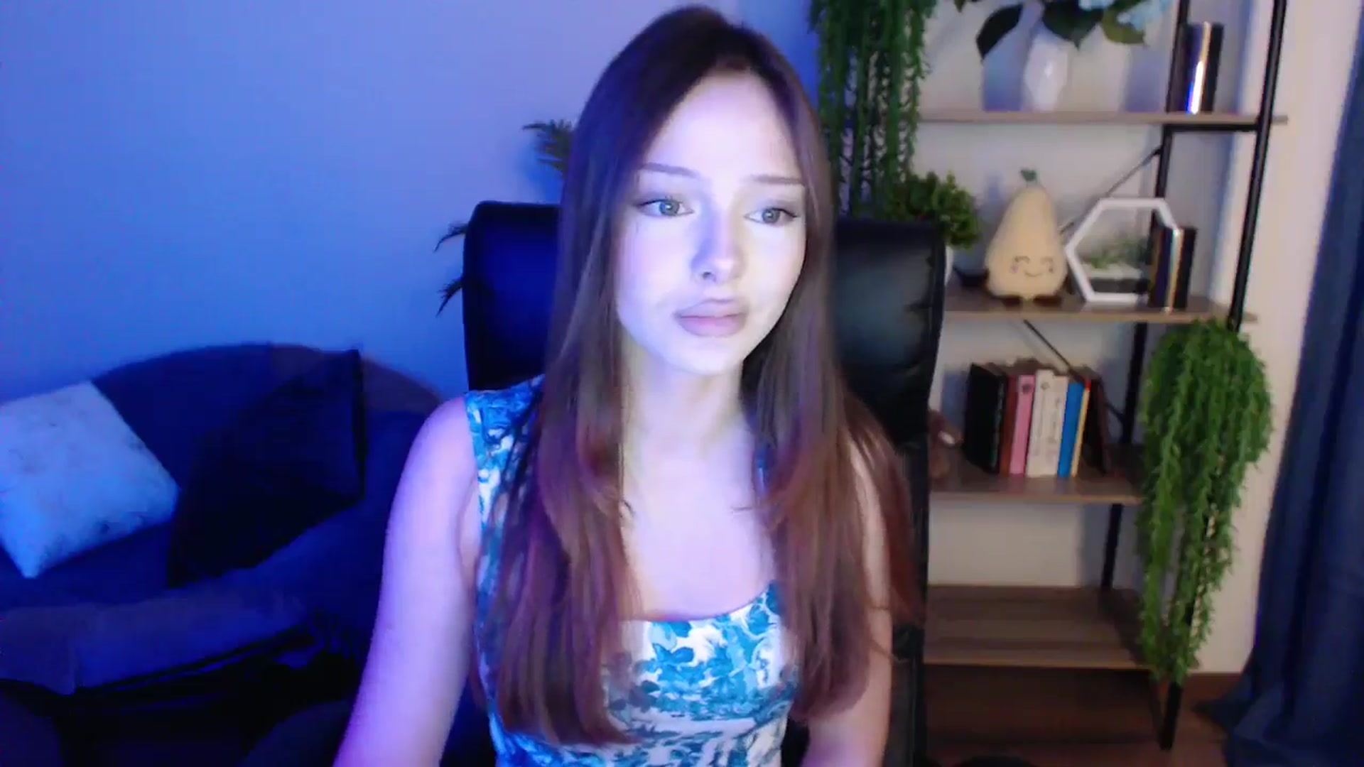 Gallery image thumbnail from KateManelli's myfreecams stream on, 03/07/2025, 11:47 image 5 of 20