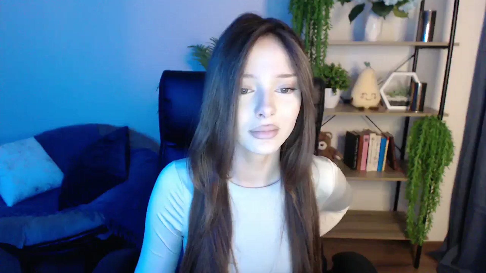 Gallery image thumbnail from KateManelli's myfreecams stream on, 03/08/2025, 09:53 image 4 of 20