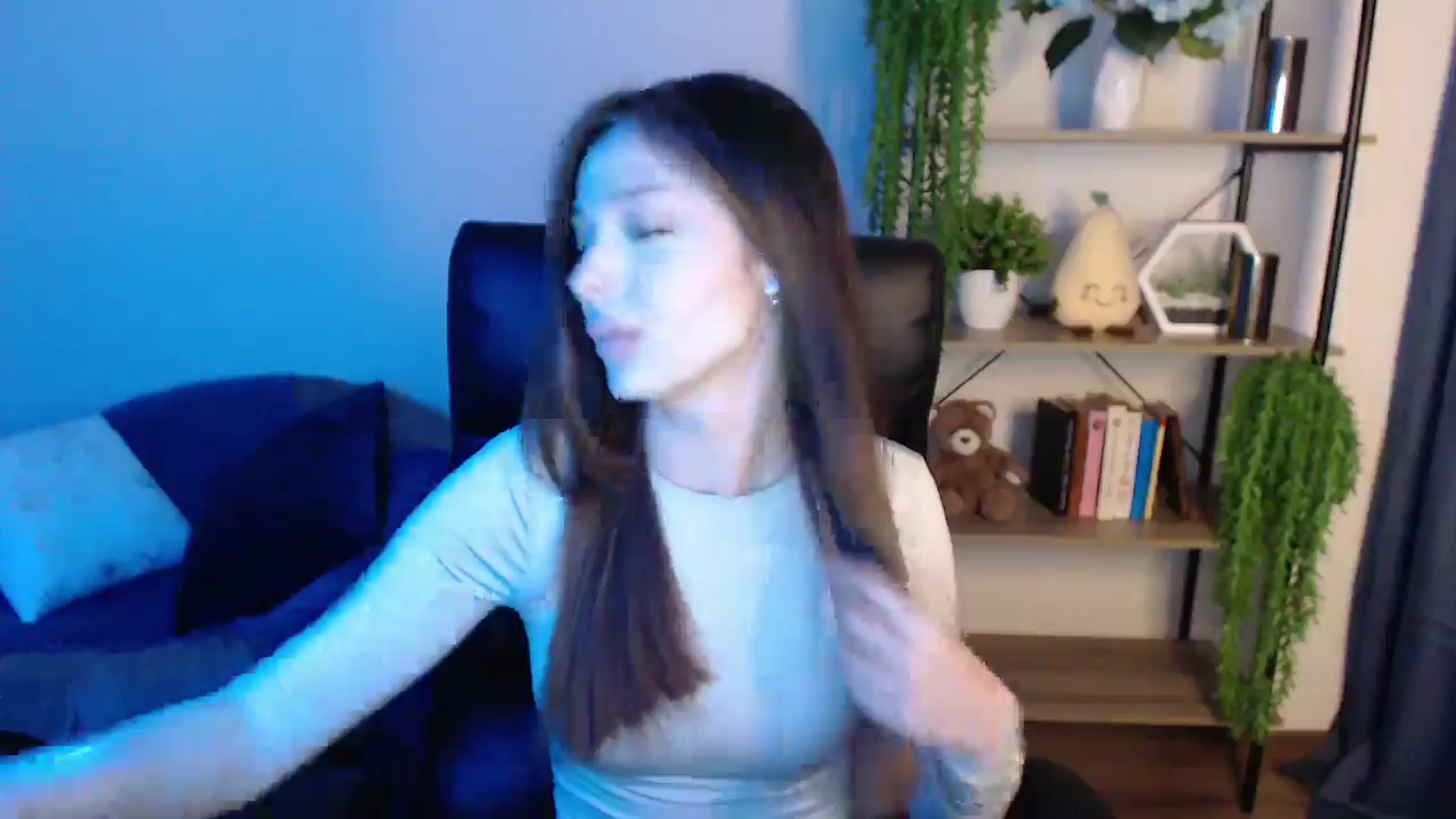 Gallery image thumbnail from KateManelli's myfreecams stream on, 03/08/2025, 09:53 image 14 of 20