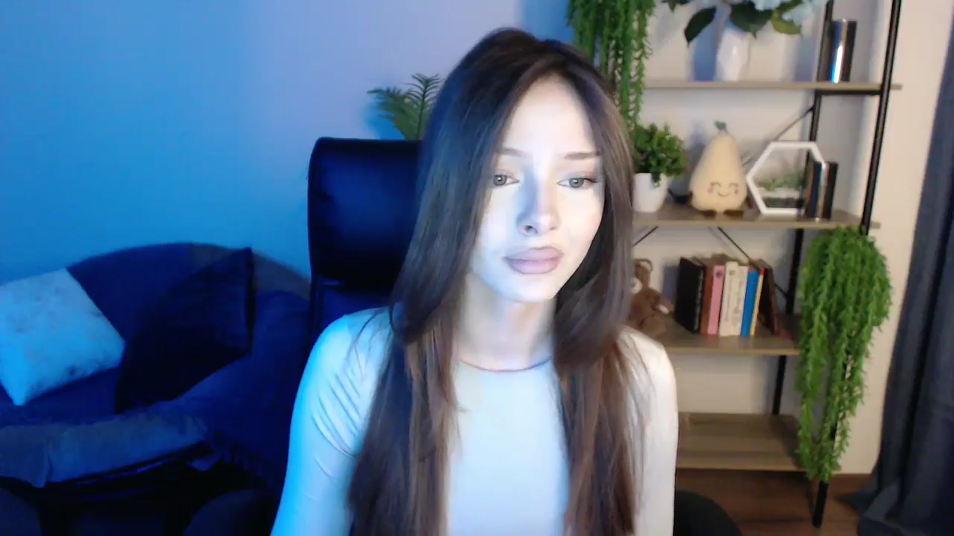 Gallery image thumbnail from KateManelli's myfreecams stream on, 03/08/2025, 09:53 image 5 of 20