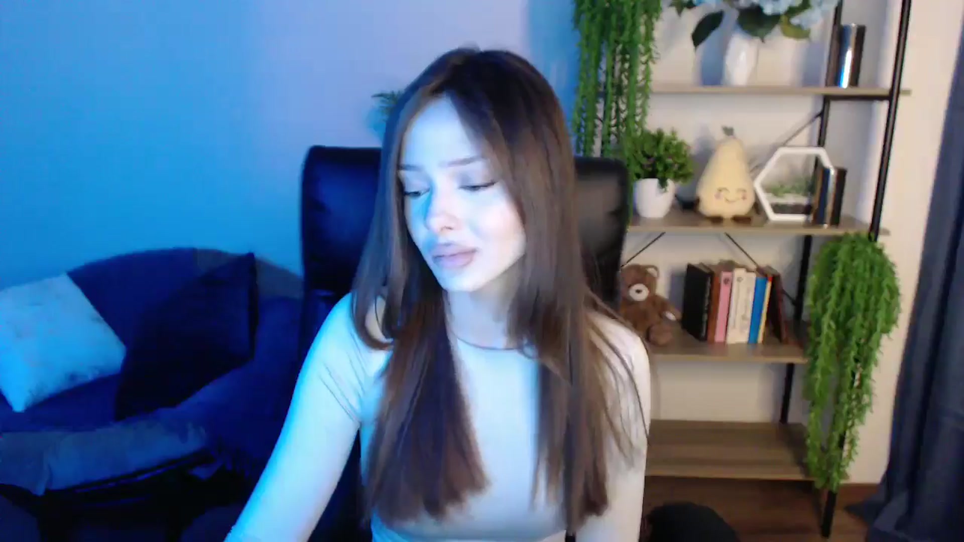 Gallery image thumbnail from KateManelli's myfreecams stream on, 03/08/2025, 09:53 image 17 of 20