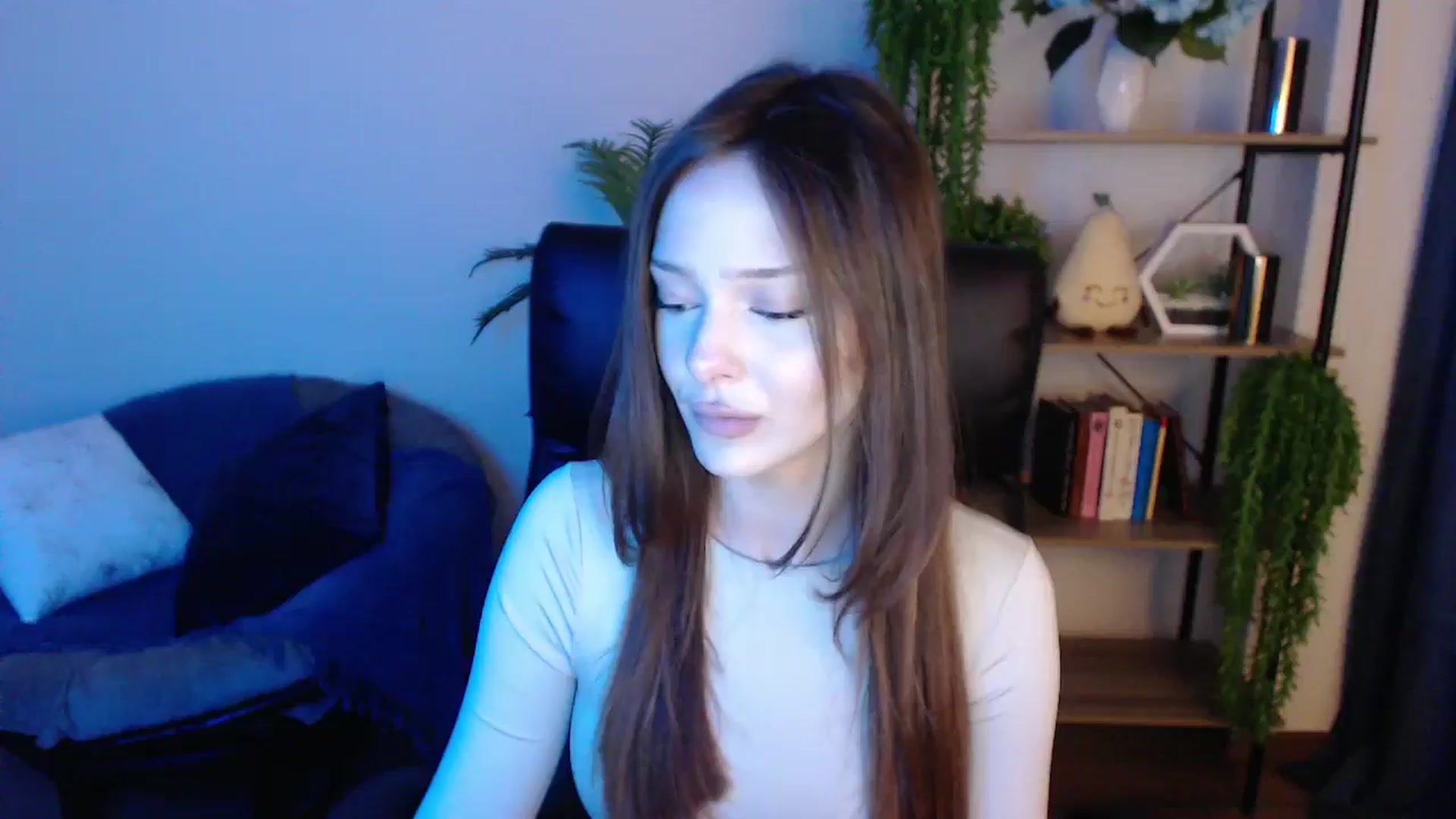 Gallery image thumbnail from KateManelli's myfreecams stream on, 03/08/2025, 14:43 image 1 of 20