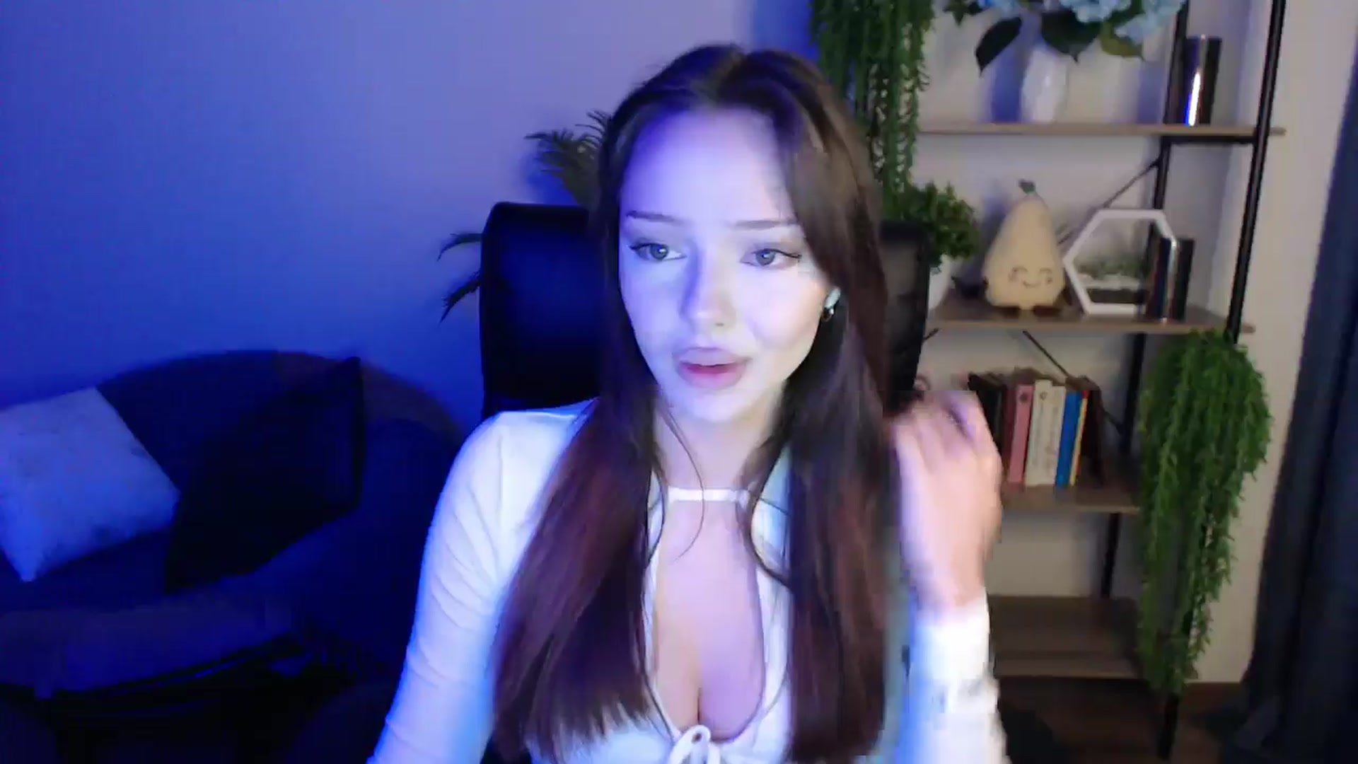 Gallery image thumbnail from KateManelli's myfreecams stream on, 03/10/2025, 09:16 image 10 of 20