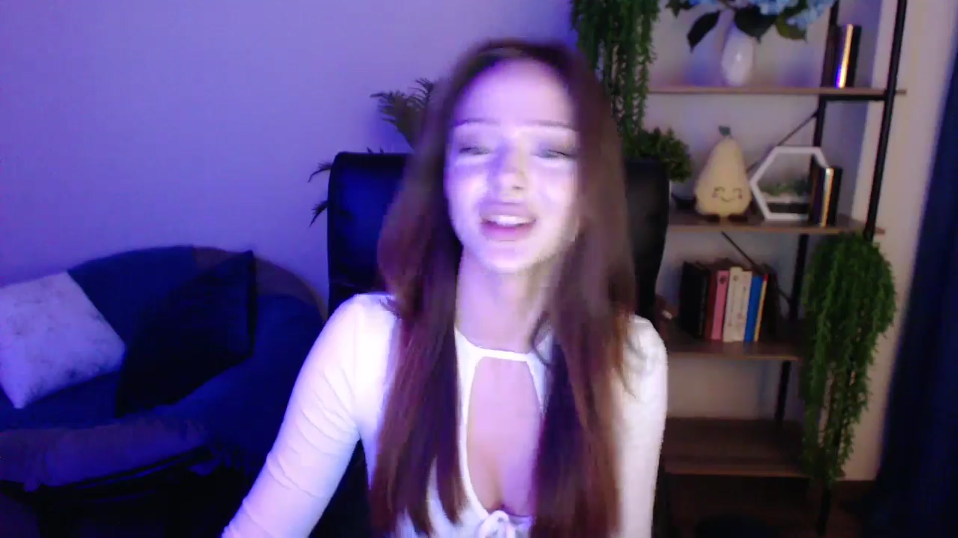 Gallery image thumbnail from KateManelli's myfreecams stream on, 03/10/2025, 13:41 image 11 of 20
