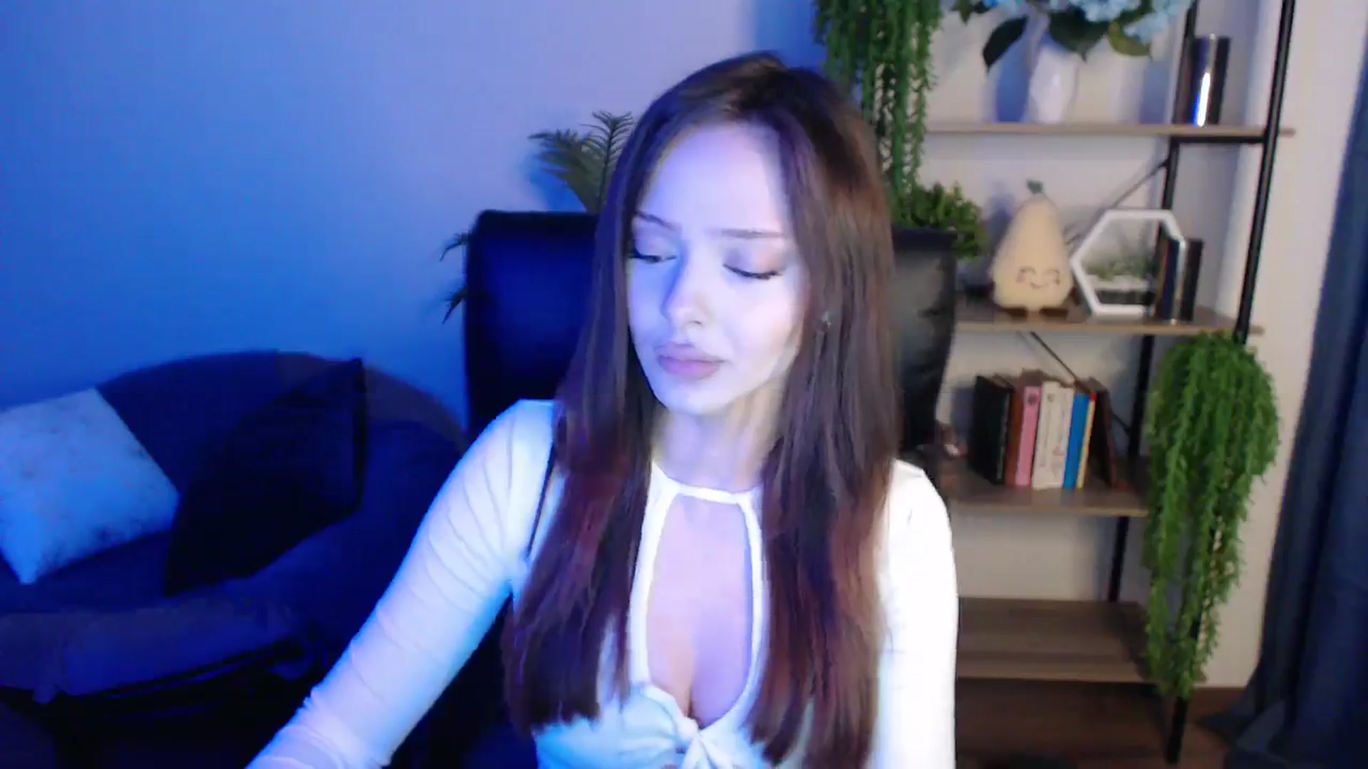 Gallery image thumbnail from KateManelli's myfreecams stream on, 03/14/2025, 10:44 image 11 of 20