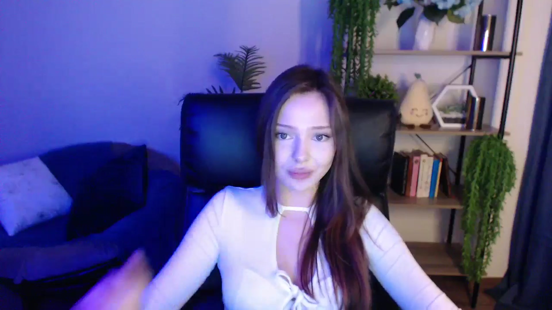 Gallery image thumbnail from KateManelli's myfreecams stream on, 03/14/2025, 14:35 image 11 of 20