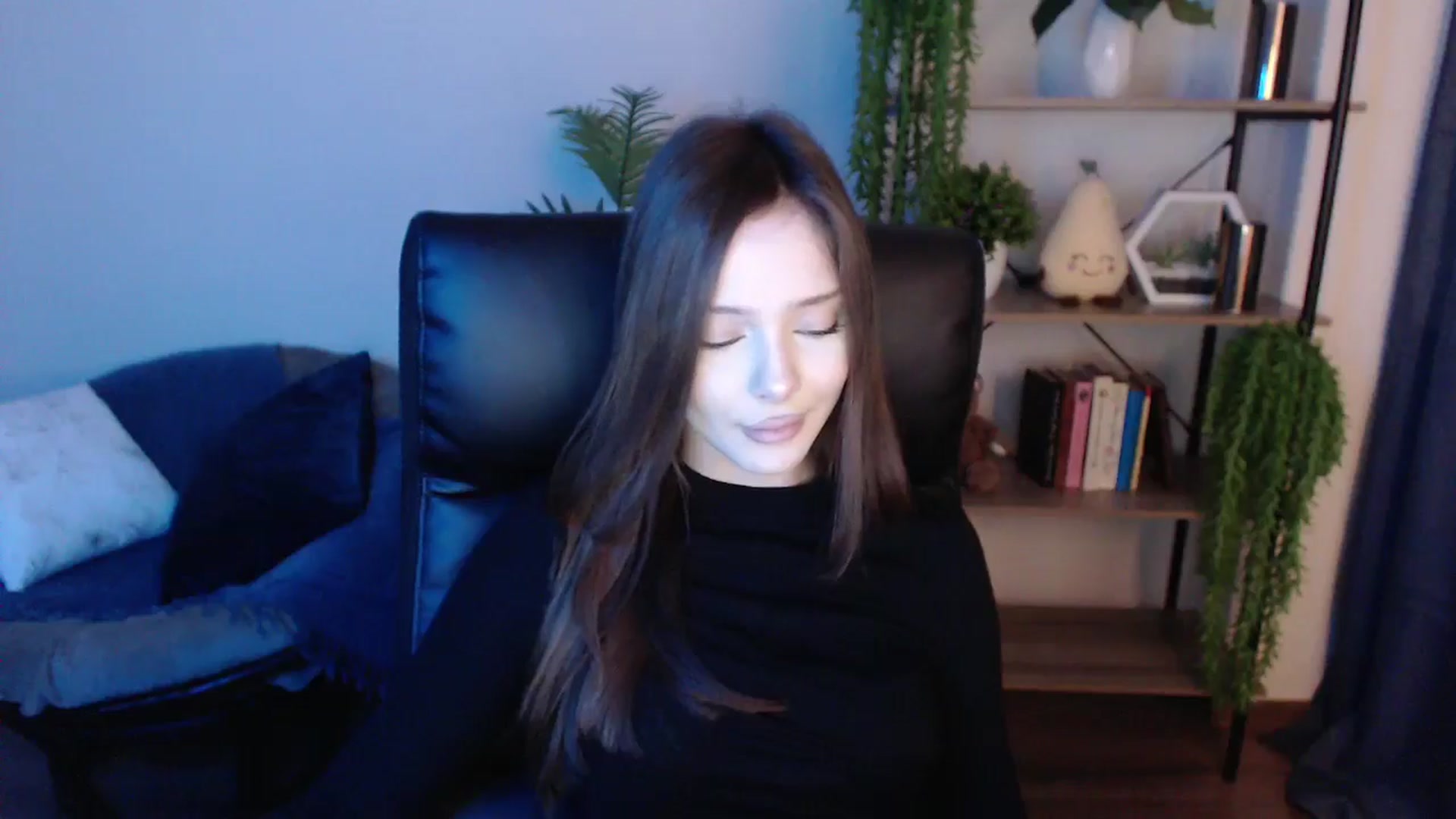 Gallery image thumbnail from KateManelli's myfreecams stream on, 03/15/2025, 09:51 image 18 of 20