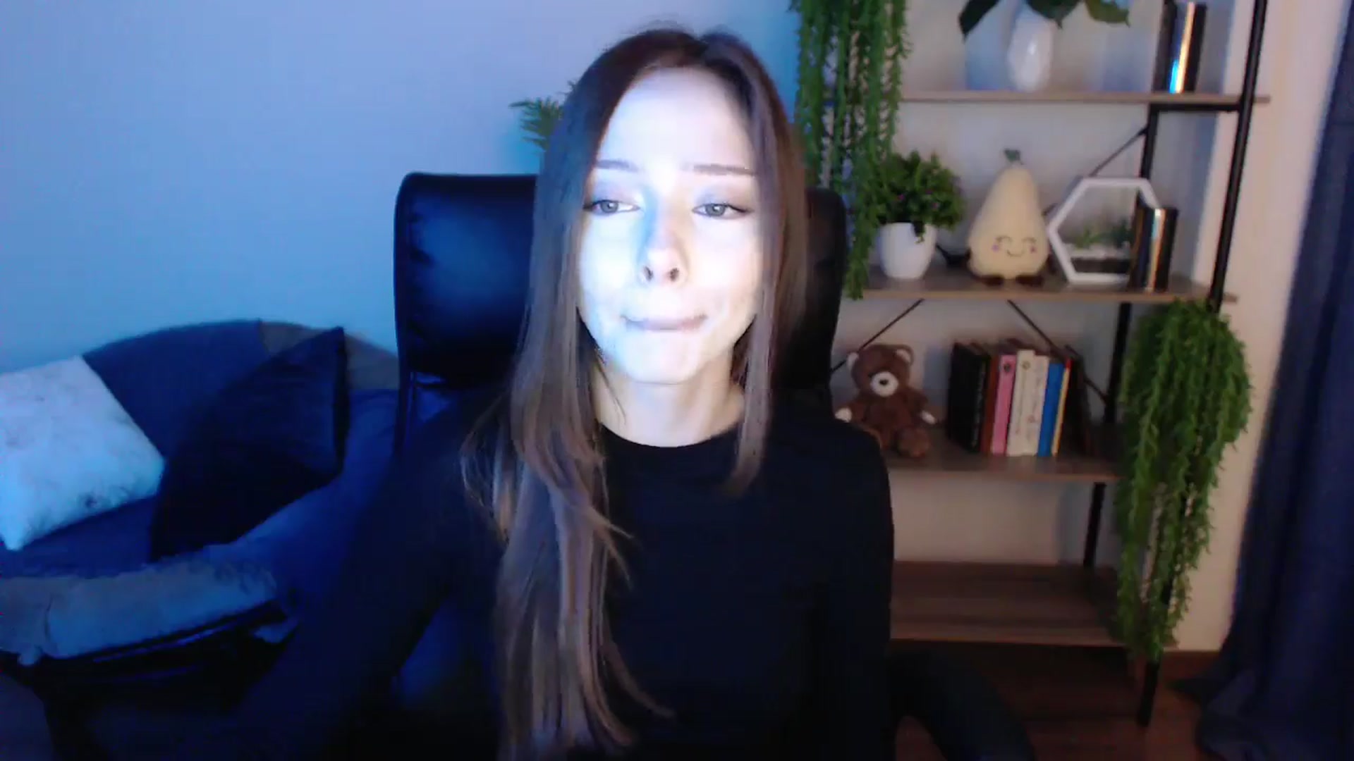 Gallery image thumbnail from KateManelli's myfreecams stream on, 03/15/2025, 09:51 image 11 of 20