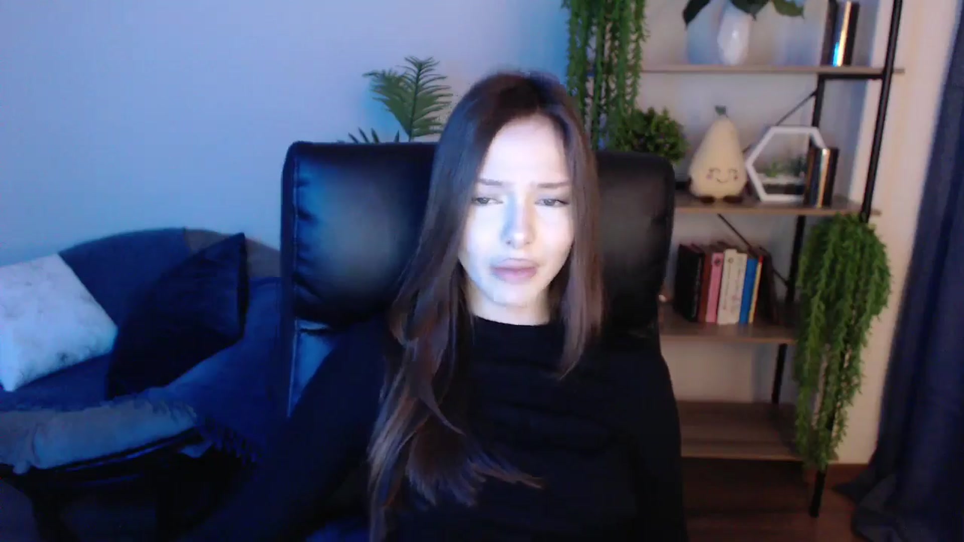 Gallery image thumbnail from KateManelli's myfreecams stream on, 03/15/2025, 09:51 image 17 of 20