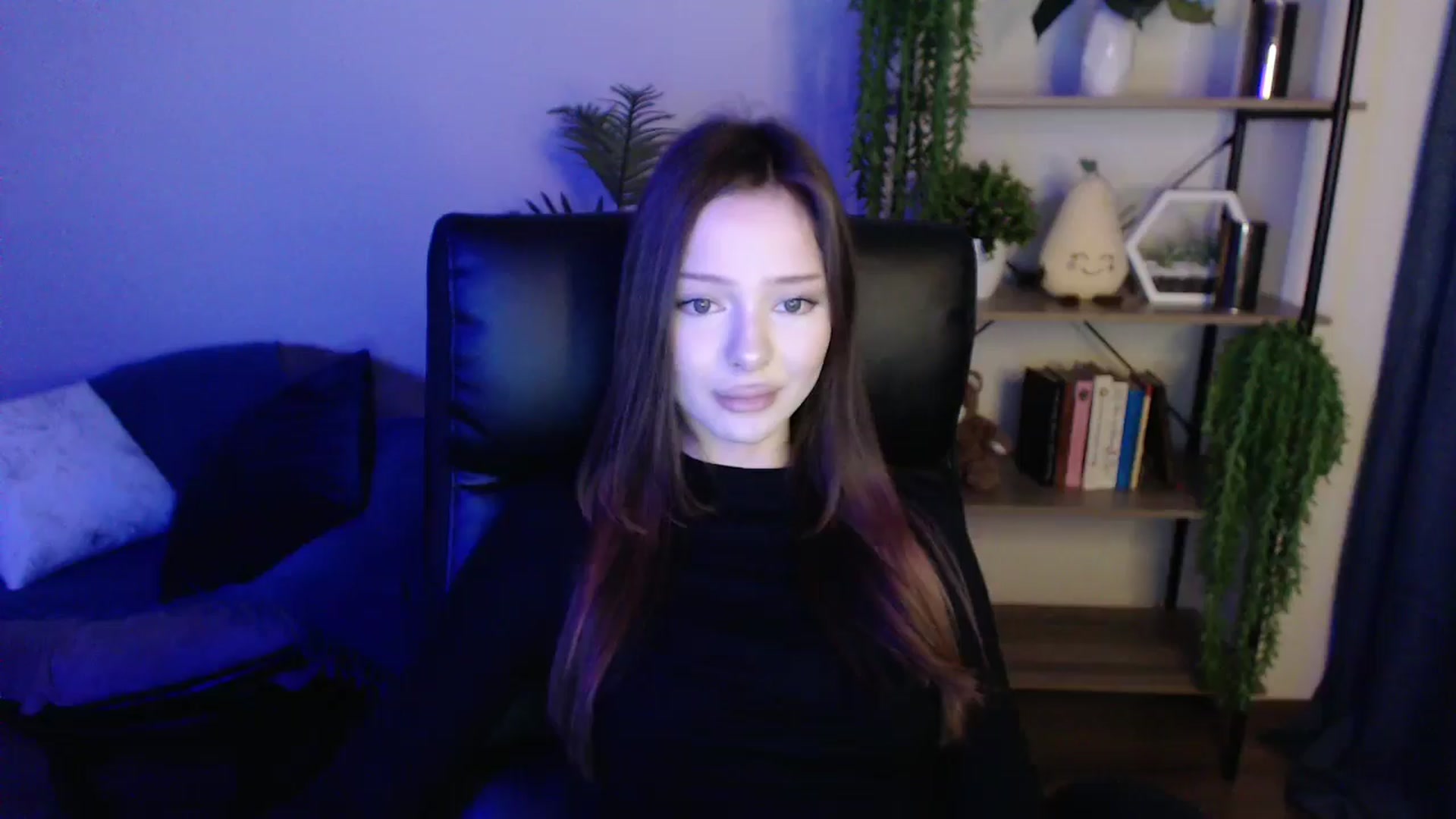 Gallery image thumbnail from KateManelli's myfreecams stream on, 03/15/2025, 10:34 image 20 of 20