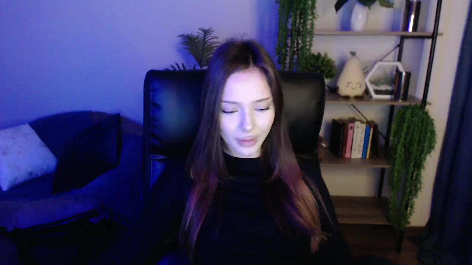 Gallery image thumbnail from KateManelli's myfreecams stream on, 03/15/2025, 10:34 image 18 of 20