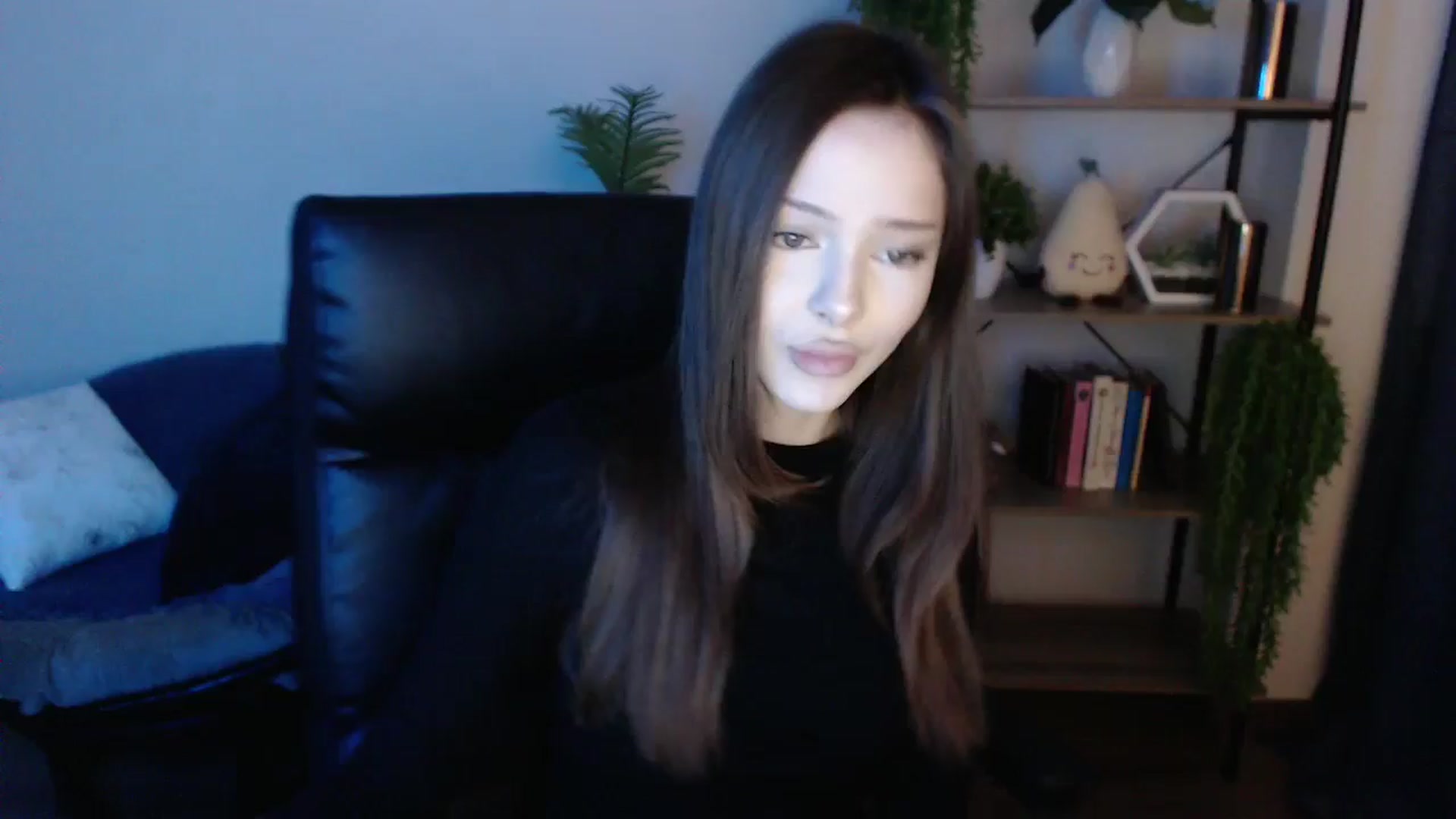 Gallery image thumbnail from KateManelli's myfreecams stream on, 03/15/2025, 10:34 image 1 of 20
