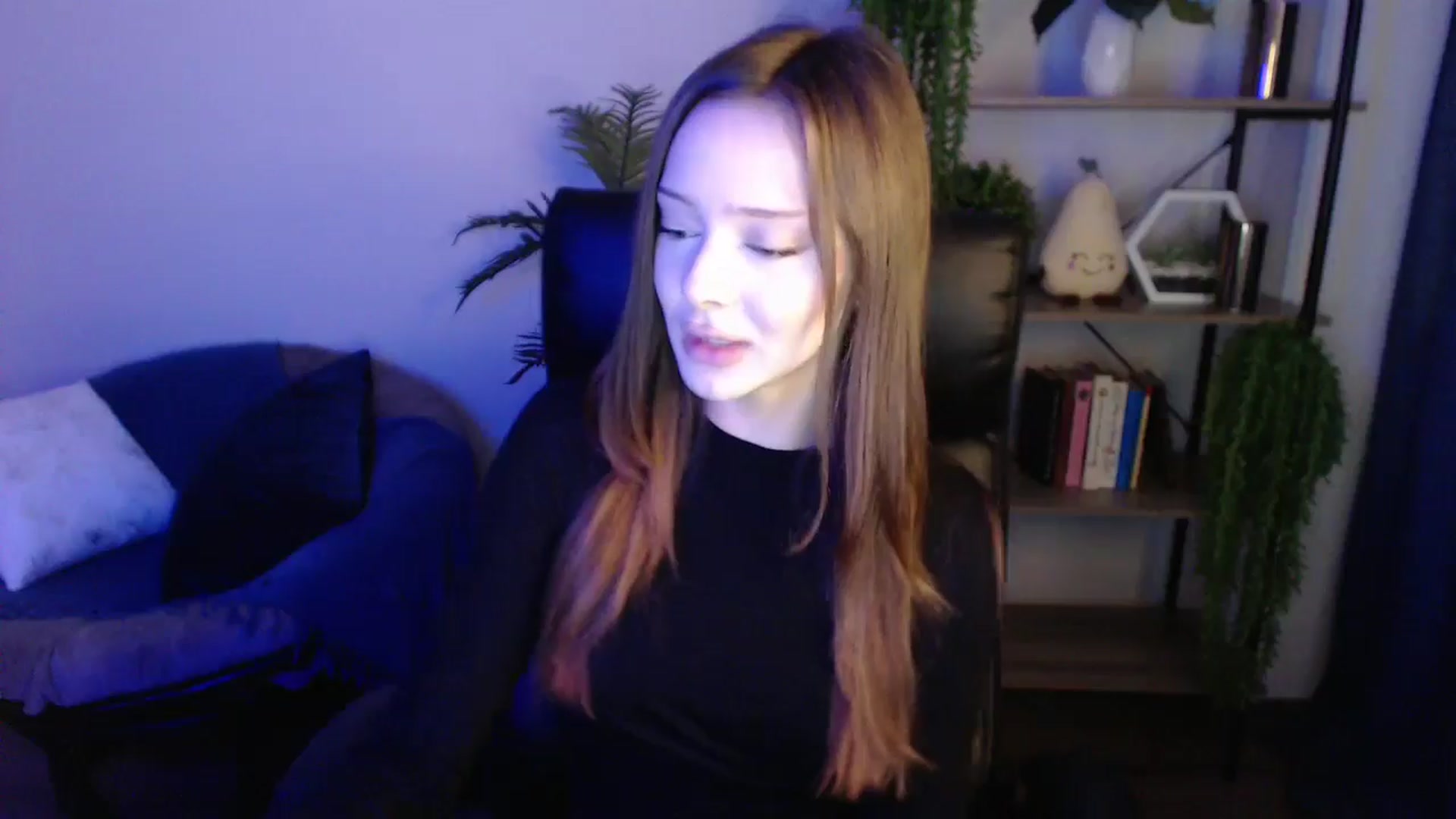 Gallery image thumbnail from KateManelli's myfreecams stream on, 03/15/2025, 12:27 image 14 of 20