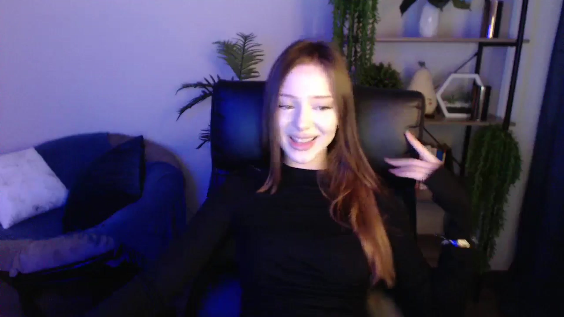 Gallery image thumbnail from KateManelli's myfreecams stream on, 03/15/2025, 12:27 image 11 of 20