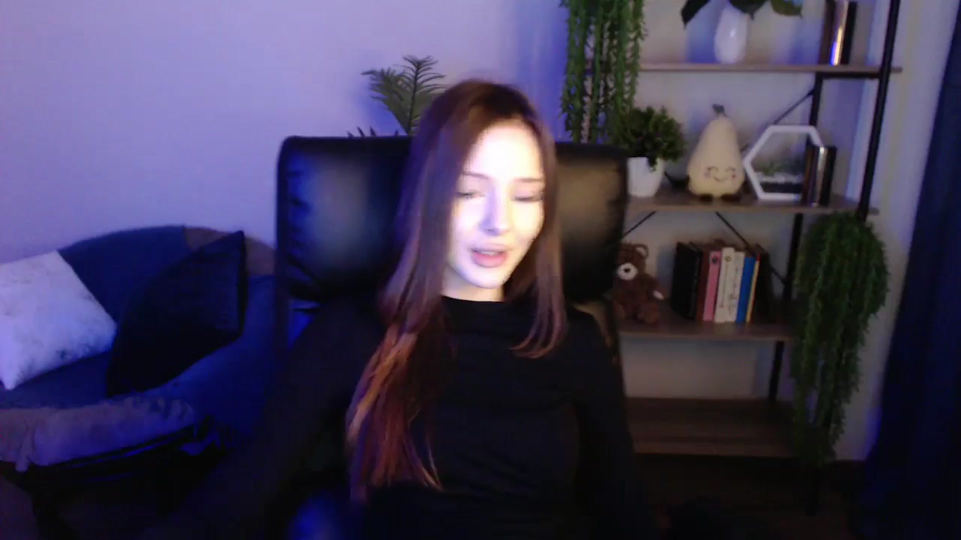 Gallery image thumbnail from KateManelli's myfreecams stream on, 03/15/2025, 12:27 image 18 of 20