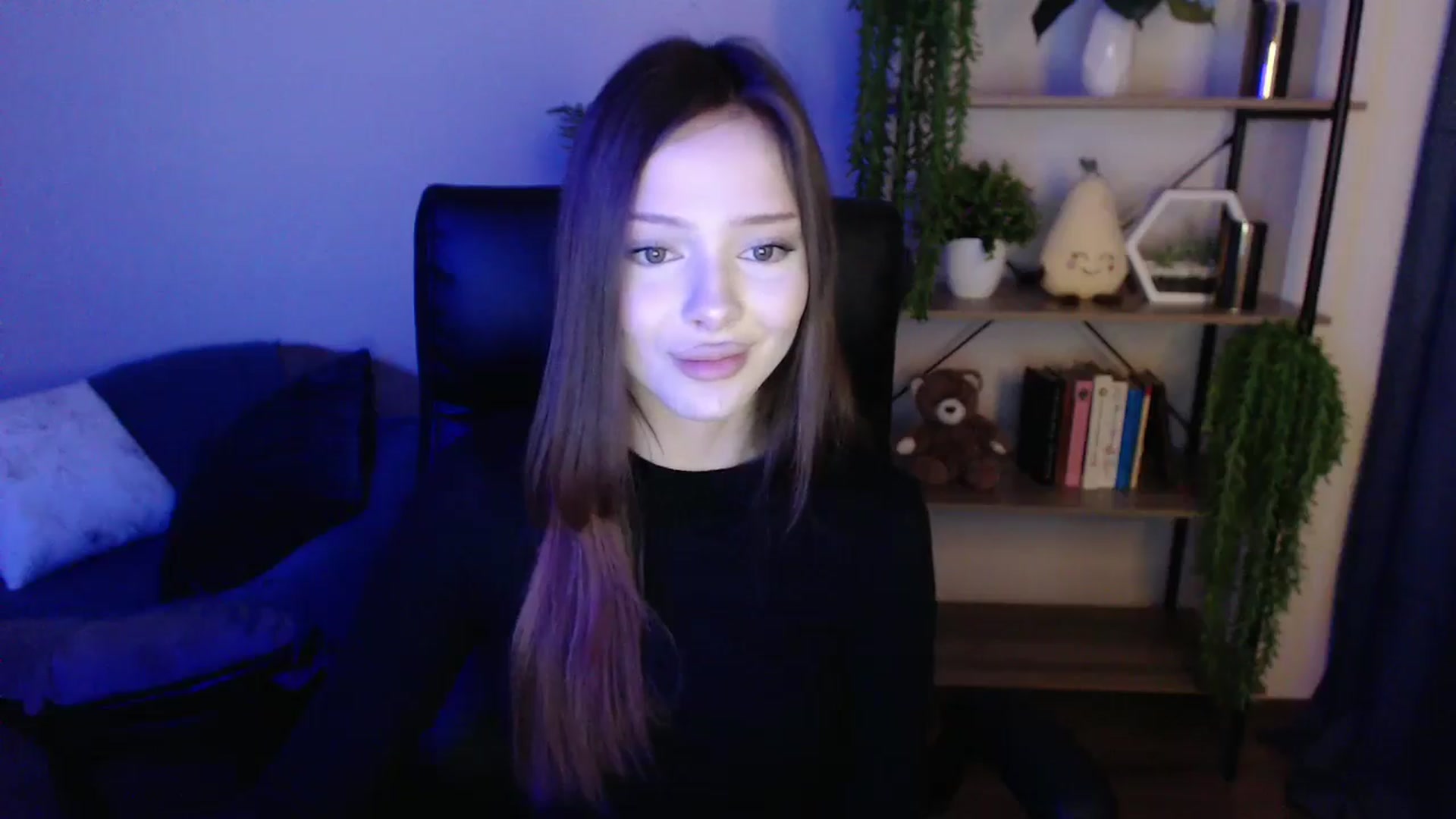Gallery image thumbnail from KateManelli's myfreecams stream on, 03/15/2025, 13:25 image 7 of 20