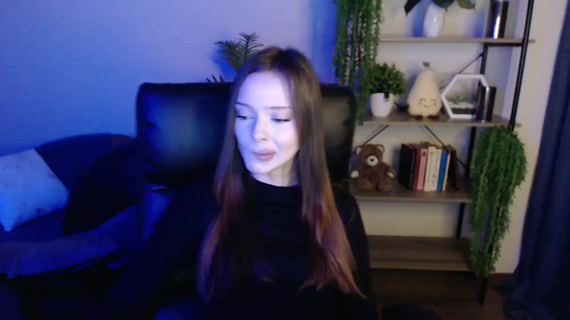 Gallery image thumbnail from KateManelli's myfreecams stream on, 03/15/2025, 14:53 image 16 of 20