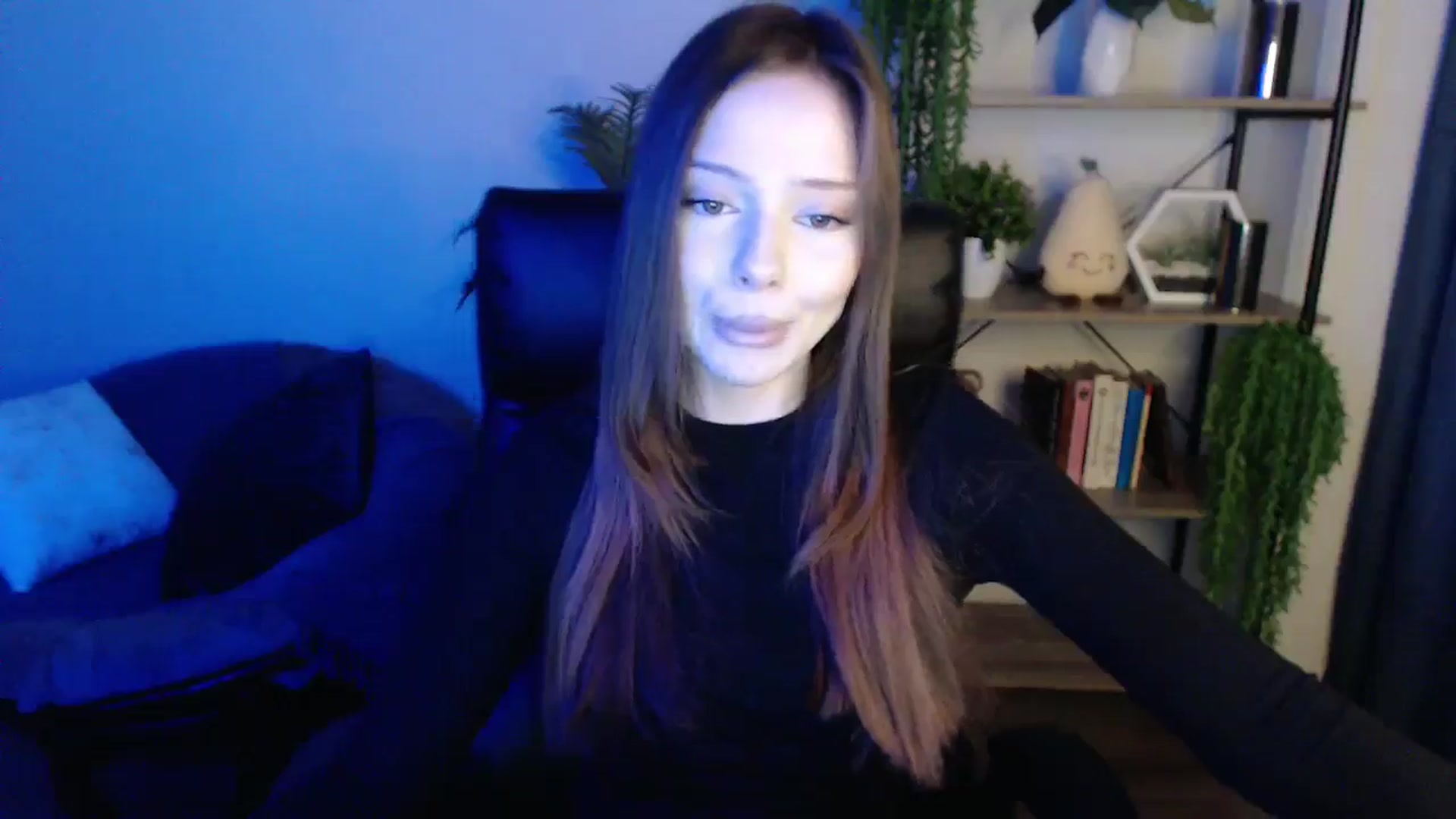 Gallery image thumbnail from KateManelli's myfreecams stream on, 03/15/2025, 14:53 image 19 of 20