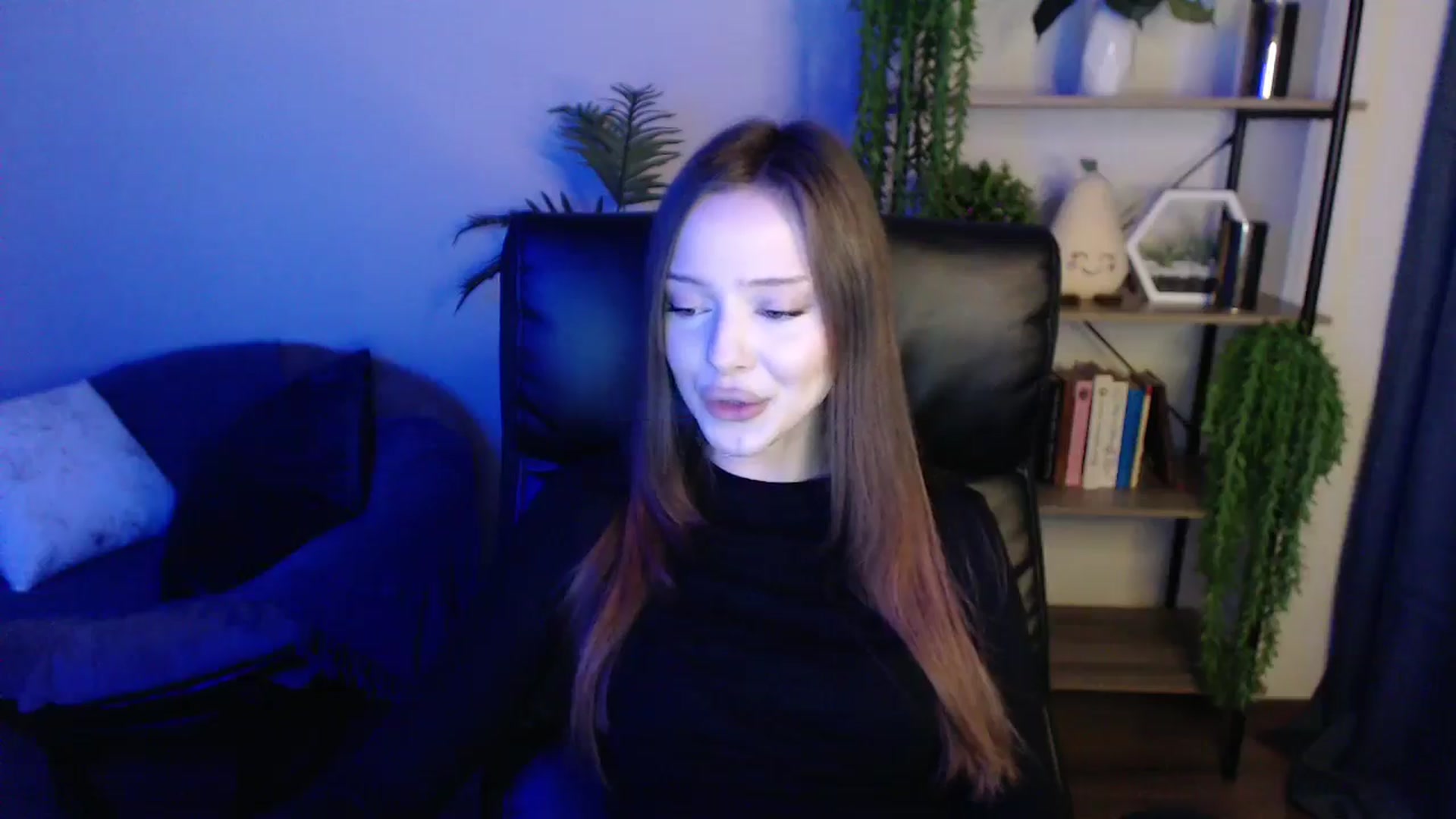 Gallery image thumbnail from KateManelli's myfreecams stream on, 03/15/2025, 14:53 image 3 of 20