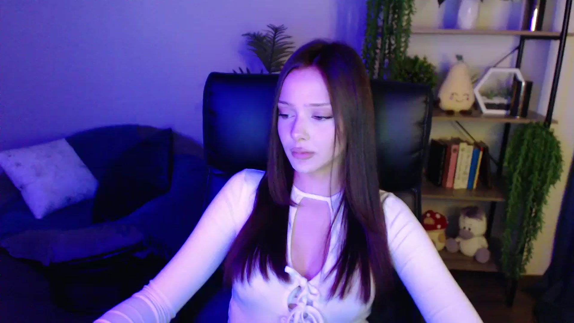Gallery image thumbnail from KateManelli's myfreecams stream on, 03/24/2025, 14:48 image 20 of 20