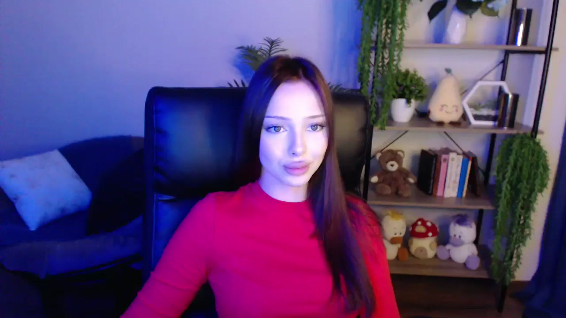 Gallery image thumbnail from KateManelli's myfreecams stream on, 03/25/2025, 13:22 image 13 of 20
