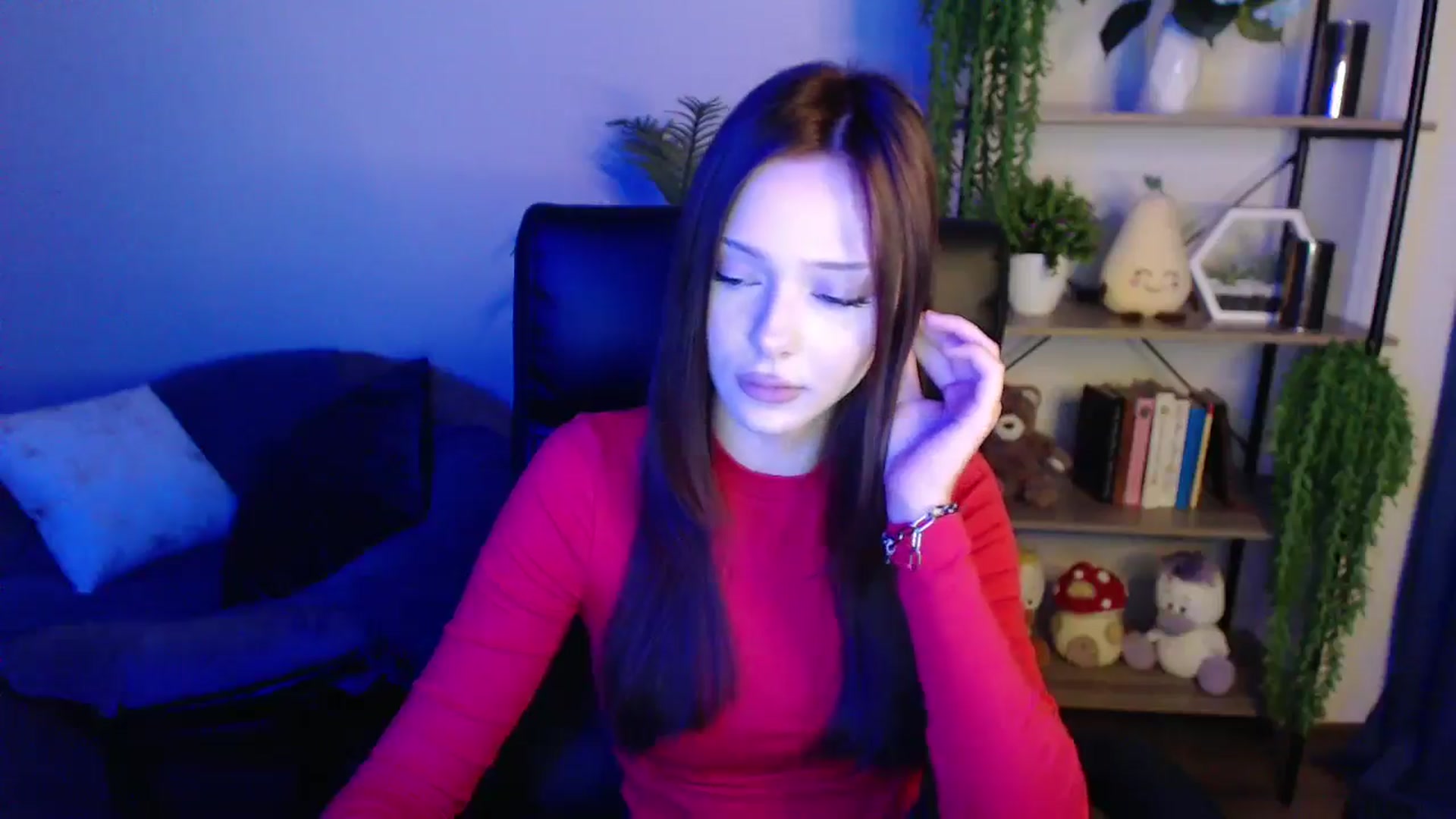 Gallery image thumbnail from KateManelli's myfreecams stream on, 03/25/2025, 14:04 image 19 of 20