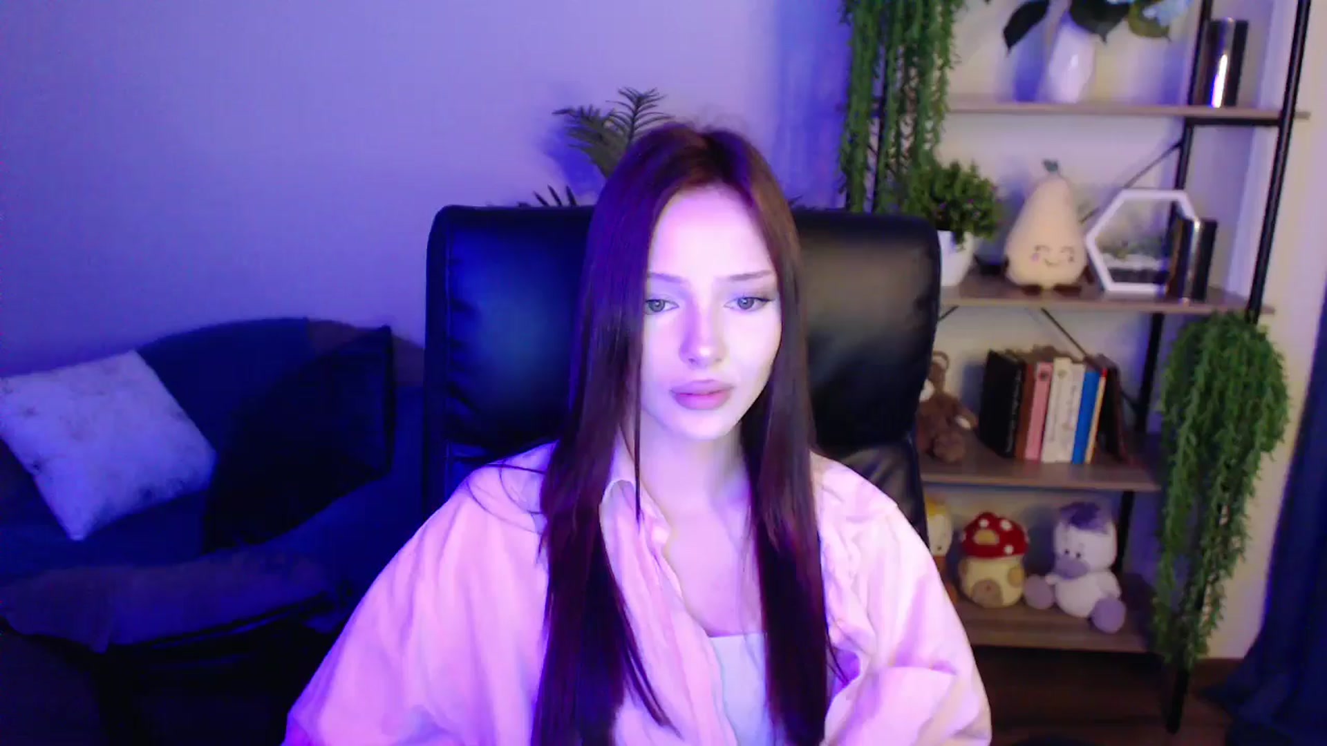 Gallery image thumbnail from KateManelli's myfreecams stream on, 03/26/2025, 14:24 image 11 of 20
