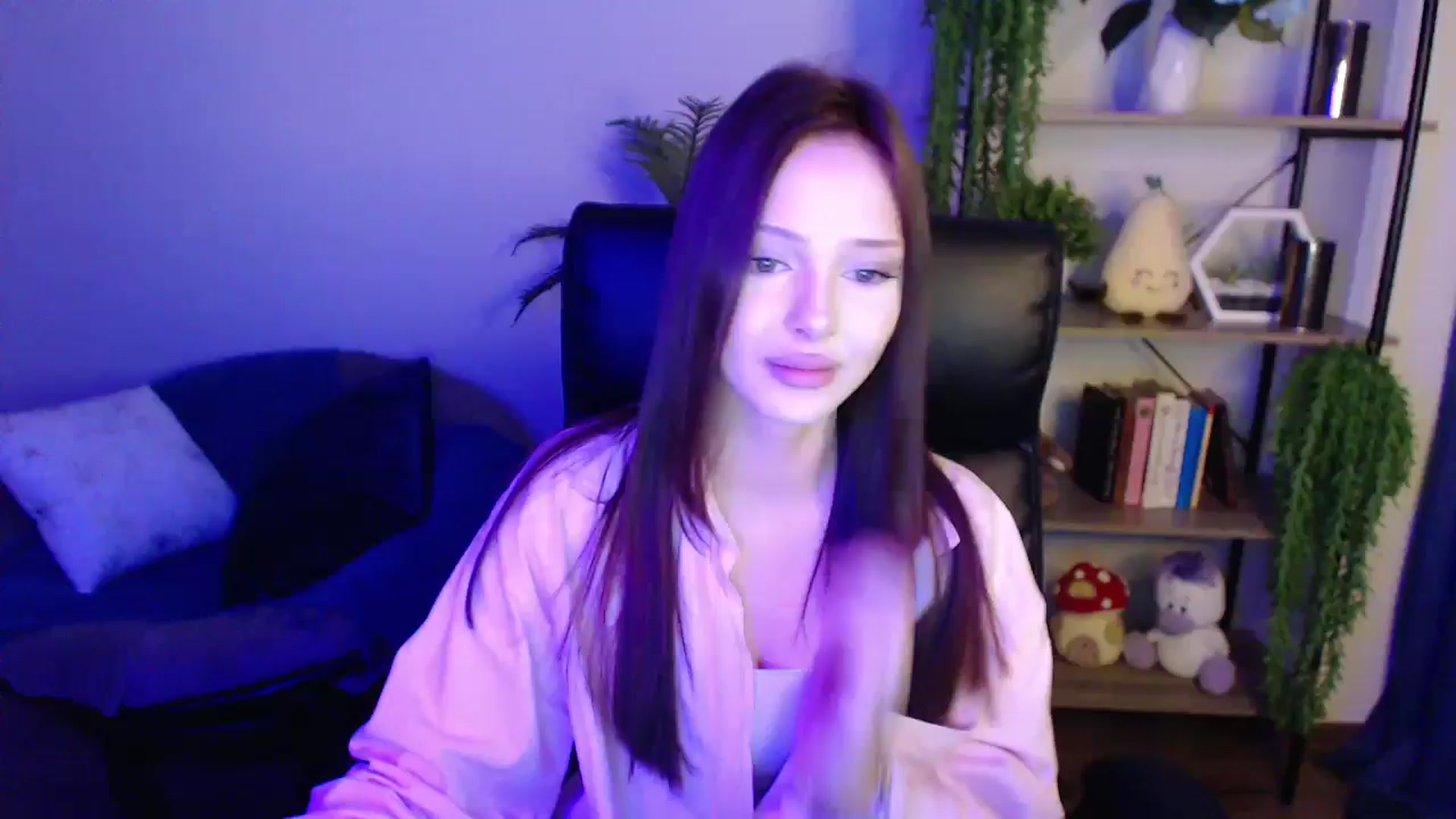 Gallery image thumbnail from KateManelli's myfreecams stream on, 03/26/2025, 14:24 image 6 of 20